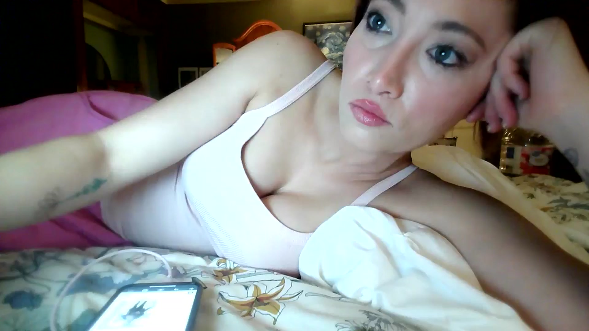 Gallery image thumbnail from BiancaXblack's myfreecams stream on, 10/28/2025, 08:48 image 8 of 20
