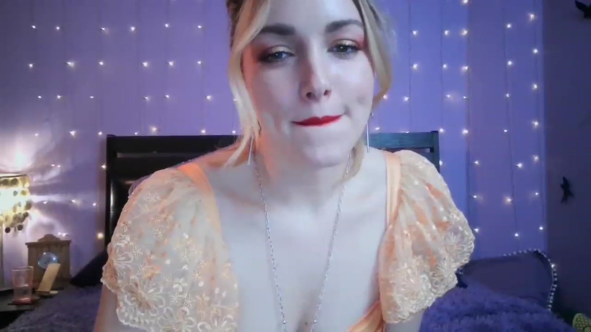 Gallery image thumbnail from Bianca_Wilde's myfreecams stream on, 12/07/2022, 06:16 image 18 of 20