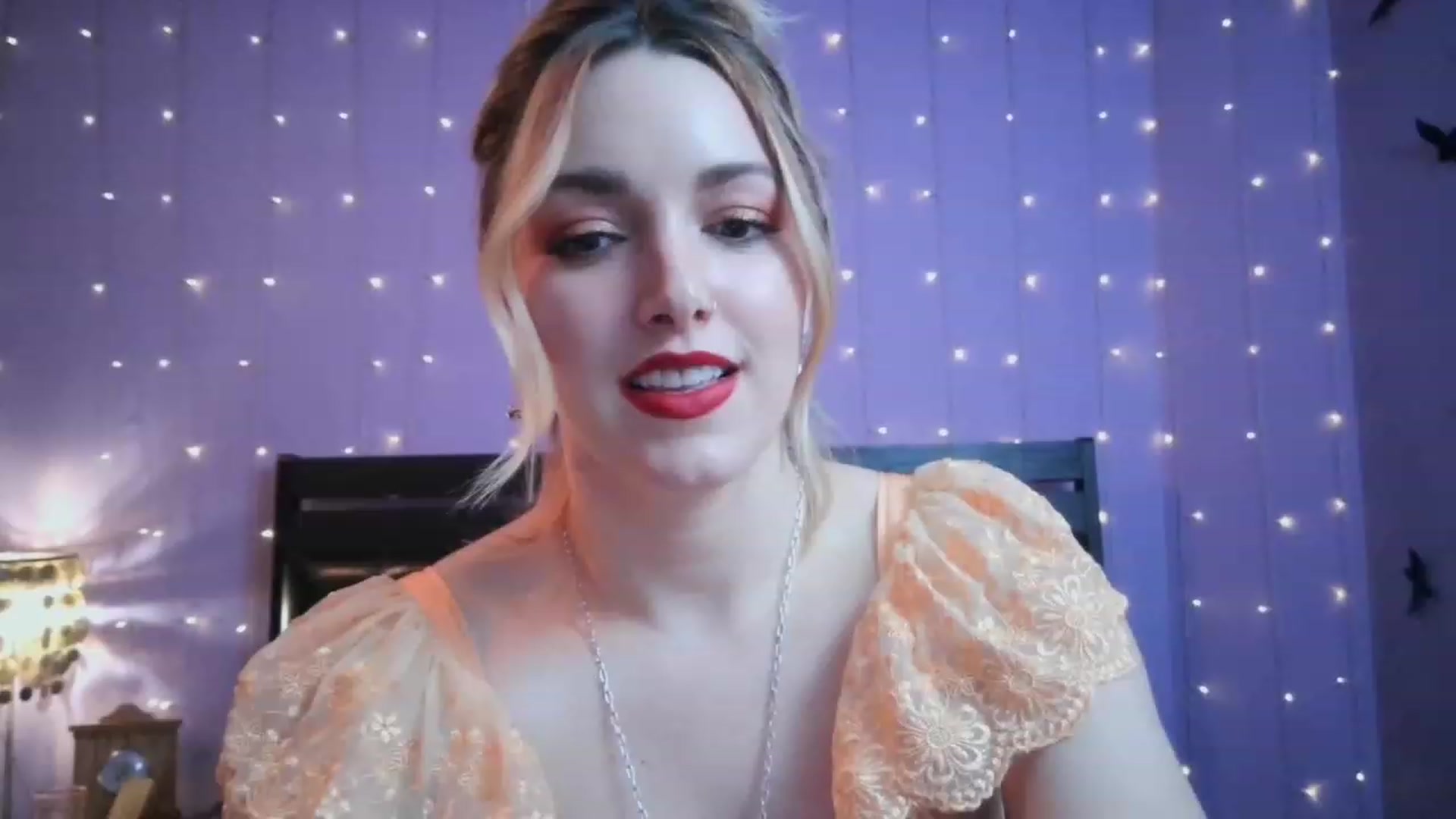 Gallery image thumbnail from Bianca_Wilde's myfreecams stream on, 12/07/2022, 07:19 image 16 of 20