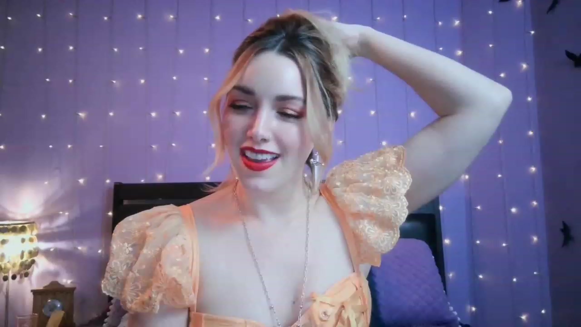 Gallery image thumbnail from Bianca_Wilde's myfreecams stream on, 12/07/2022, 07:19 image 9 of 20