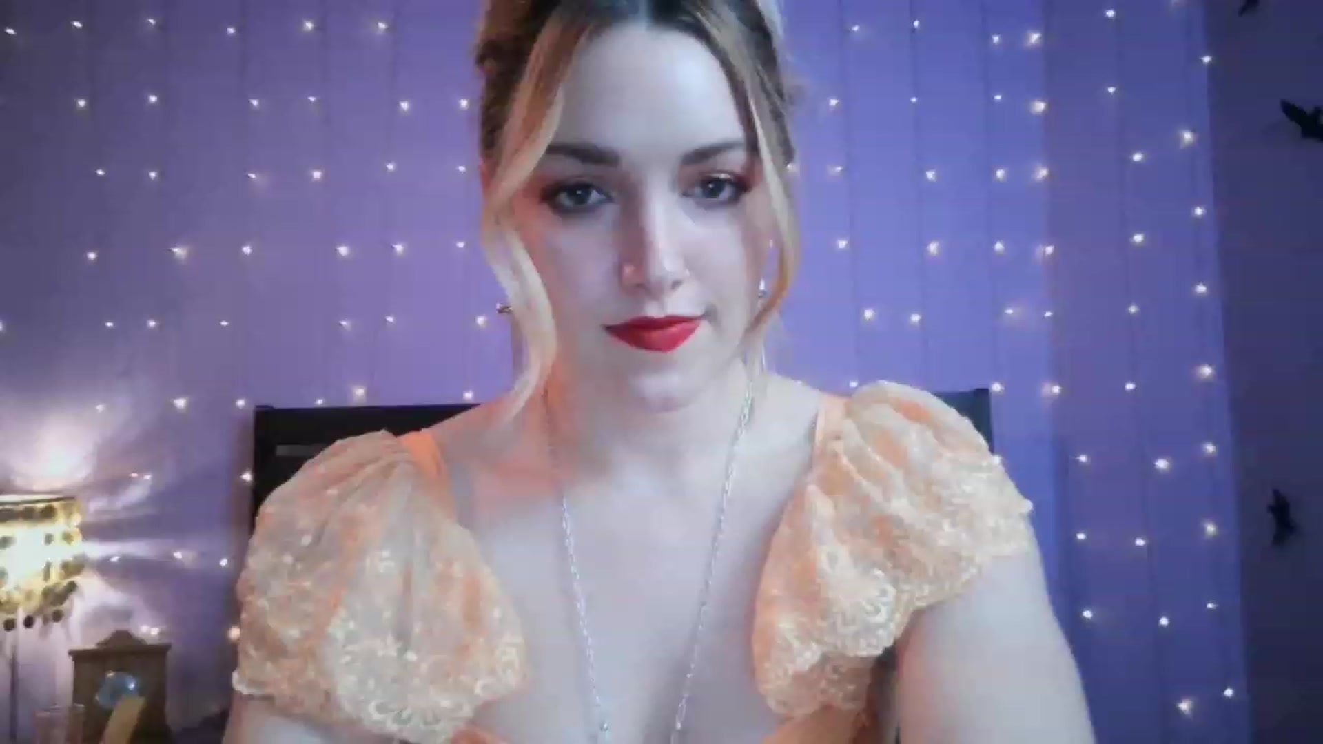 Gallery image thumbnail from Bianca_Wilde's myfreecams stream on, 12/07/2022, 07:19 image 18 of 20
