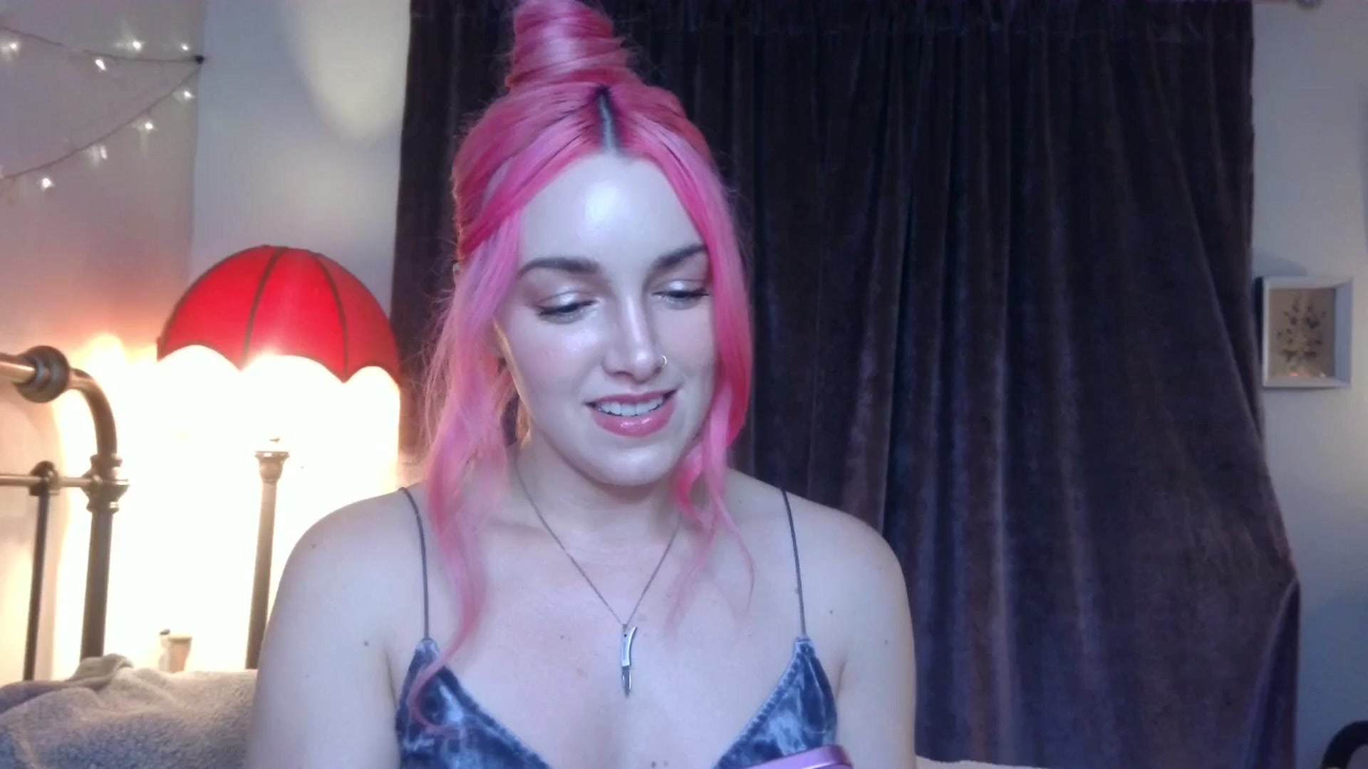Gallery image thumbnail from Bianca_Wilde's myfreecams stream on, 08/05/2025, 07:40 image 6 of 20