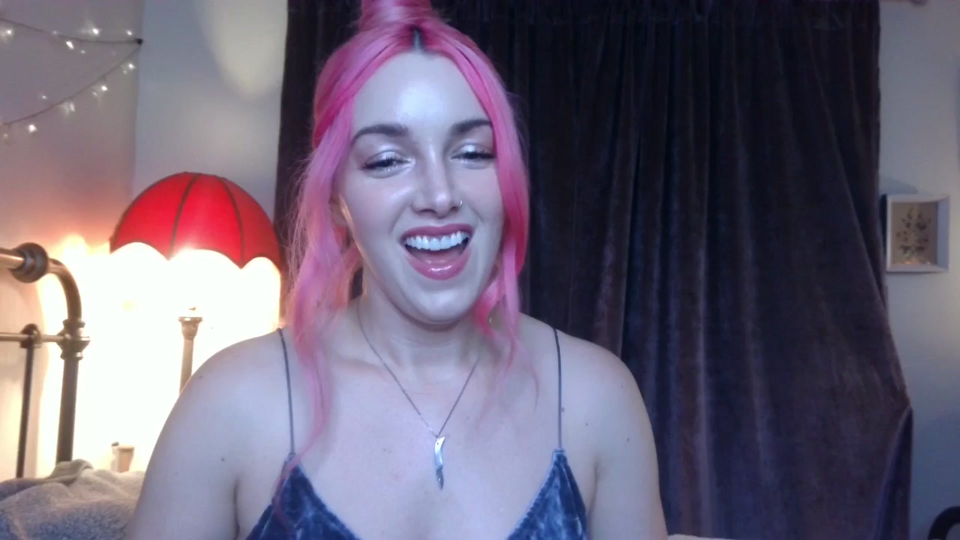 Gallery image thumbnail from Bianca_Wilde's myfreecams stream on, 08/05/2025, 07:40 image 5 of 20