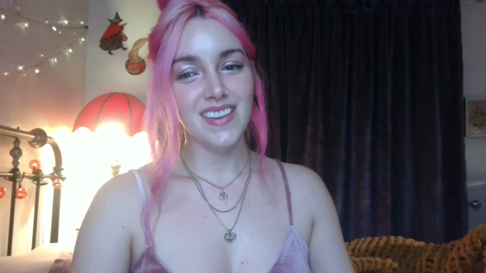 Gallery image thumbnail from Bianca_Wilde's myfreecams stream on, 10/06/2025, 06:18 image 13 of 20