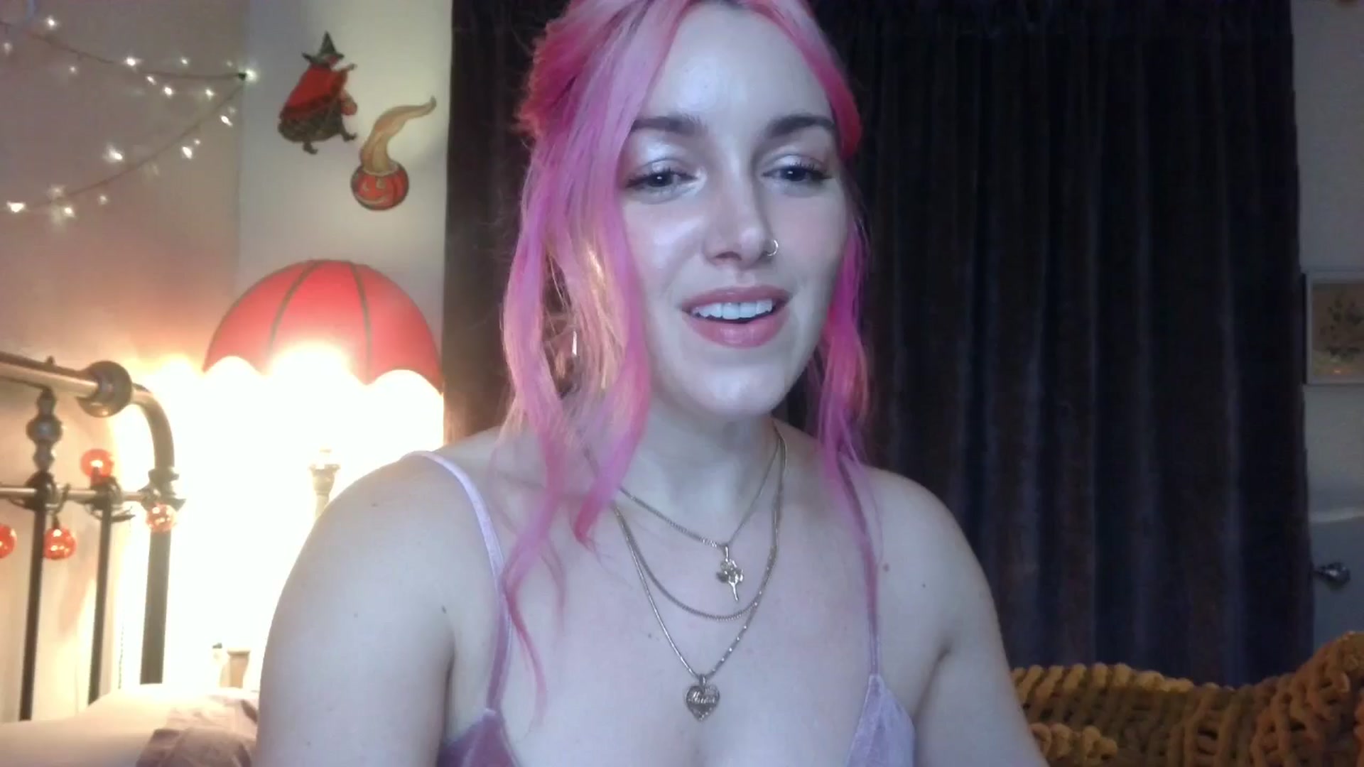 Gallery image thumbnail from Bianca_Wilde's myfreecams stream on, 10/06/2025, 06:18 image 5 of 20