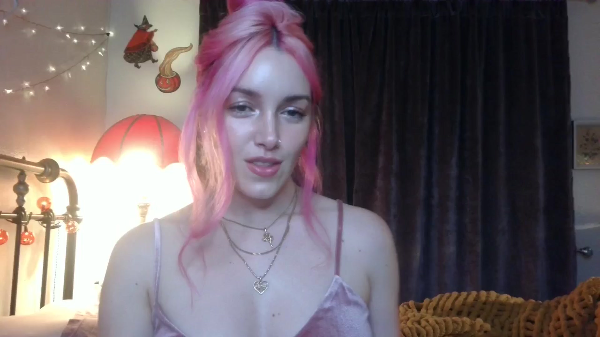 Gallery image thumbnail from Bianca_Wilde's myfreecams stream on, 10/06/2025, 06:18 image 3 of 20