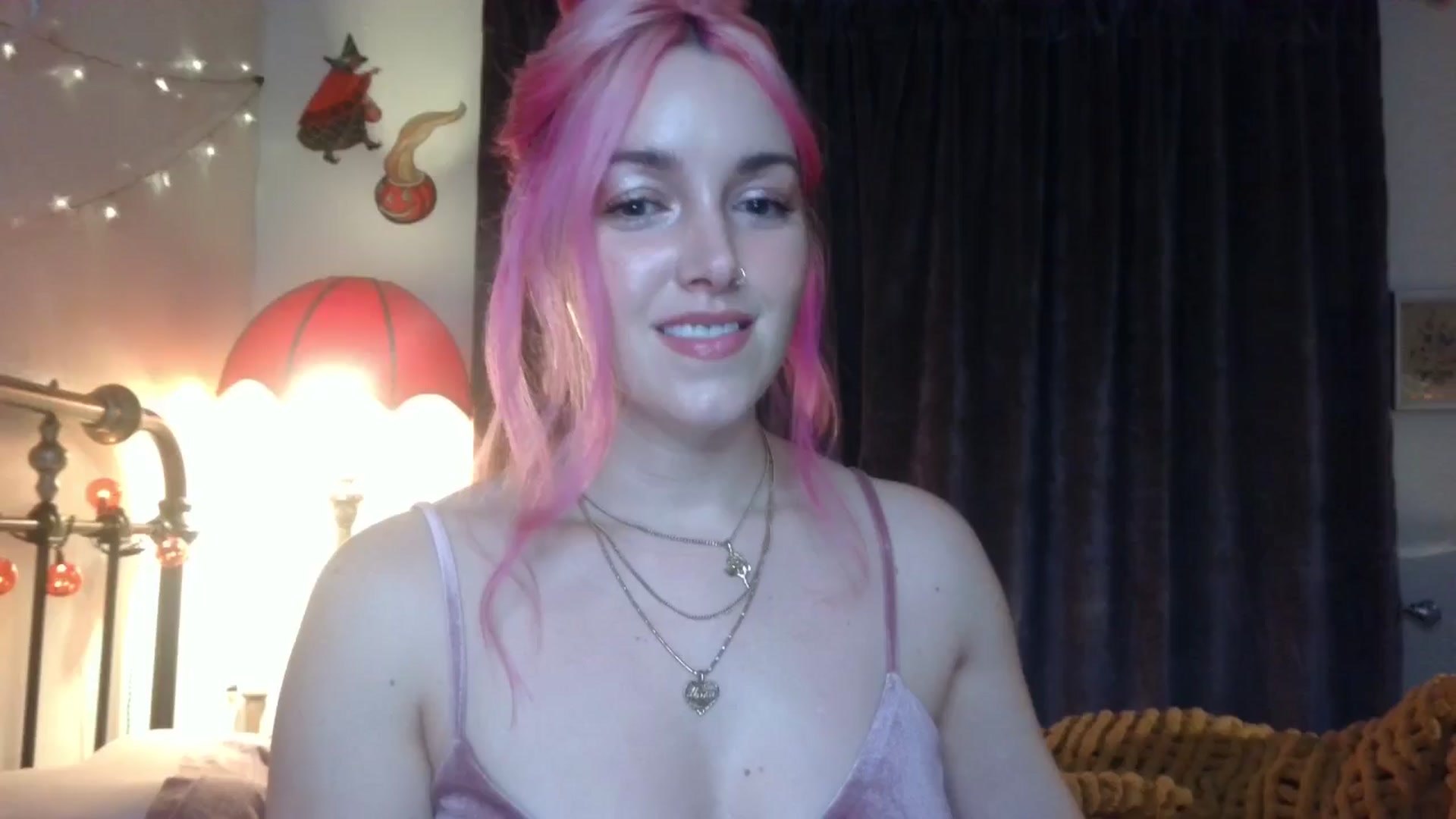 Gallery image thumbnail from Bianca_Wilde's myfreecams stream on, 10/06/2025, 06:18 image 1 of 20