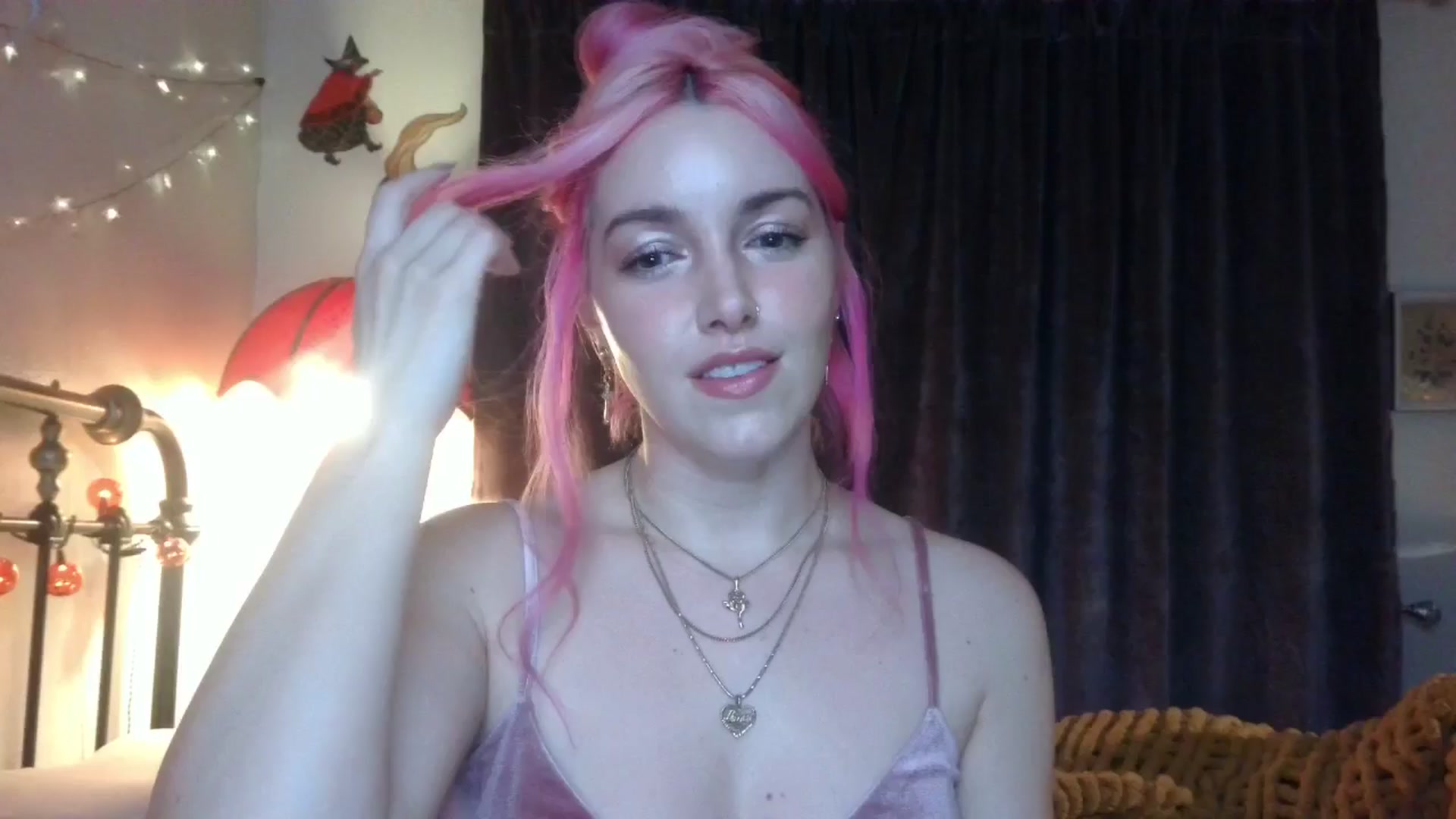 Gallery image thumbnail from Bianca_Wilde's myfreecams stream on, 10/06/2025, 06:18 image 19 of 20