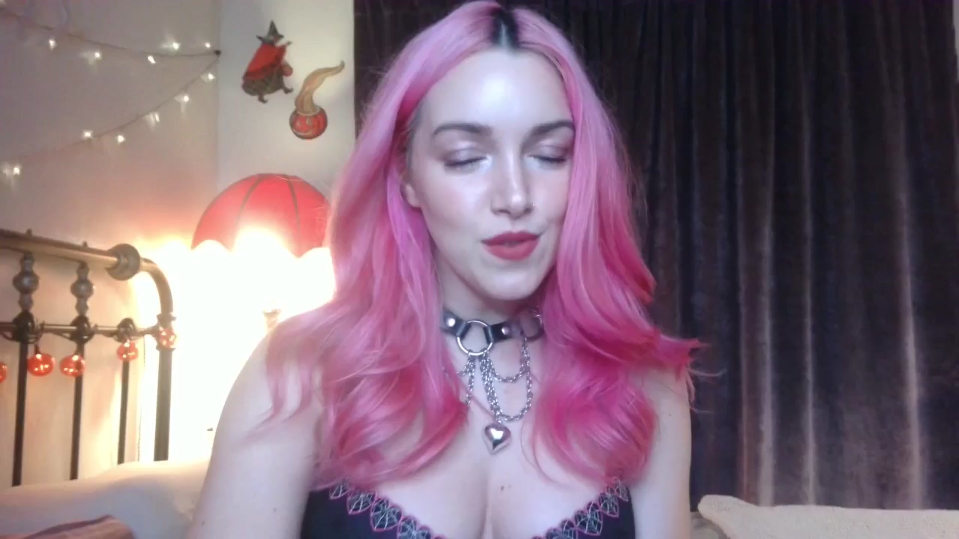 Gallery image thumbnail from Bianca_Wilde's myfreecams stream on, 10/28/2025, 08:37 image 12 of 20