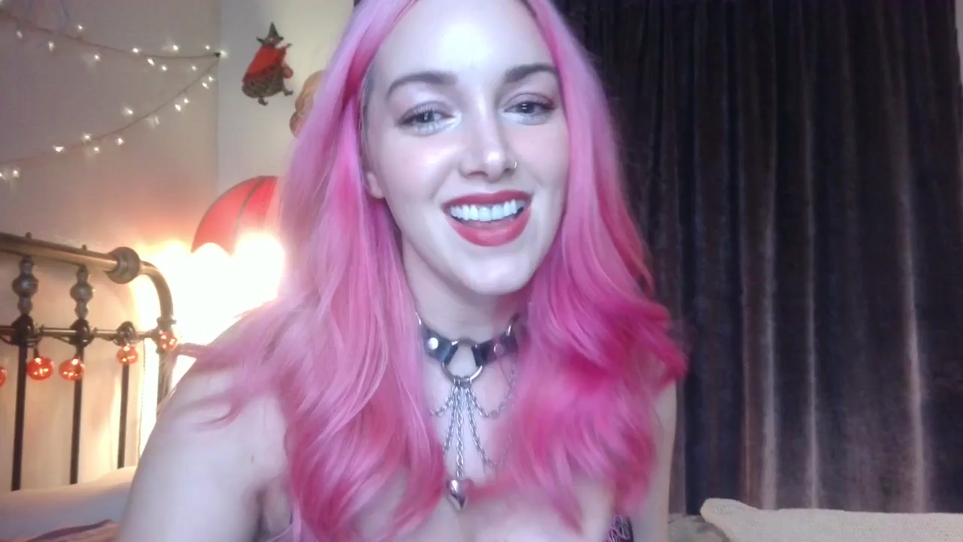 Gallery image thumbnail from Bianca_Wilde's myfreecams stream on, 10/28/2025, 08:37 image 8 of 20