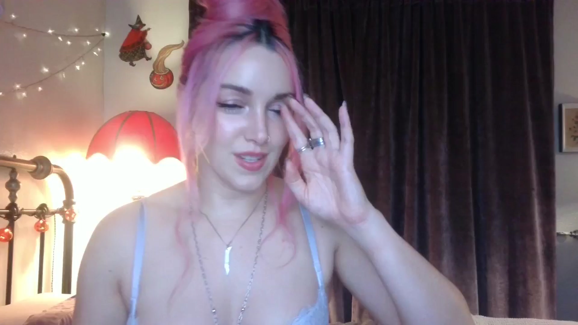 Gallery image thumbnail from Bianca_Wilde's myfreecams stream on, 11/03/2025, 09:15 image 3 of 20