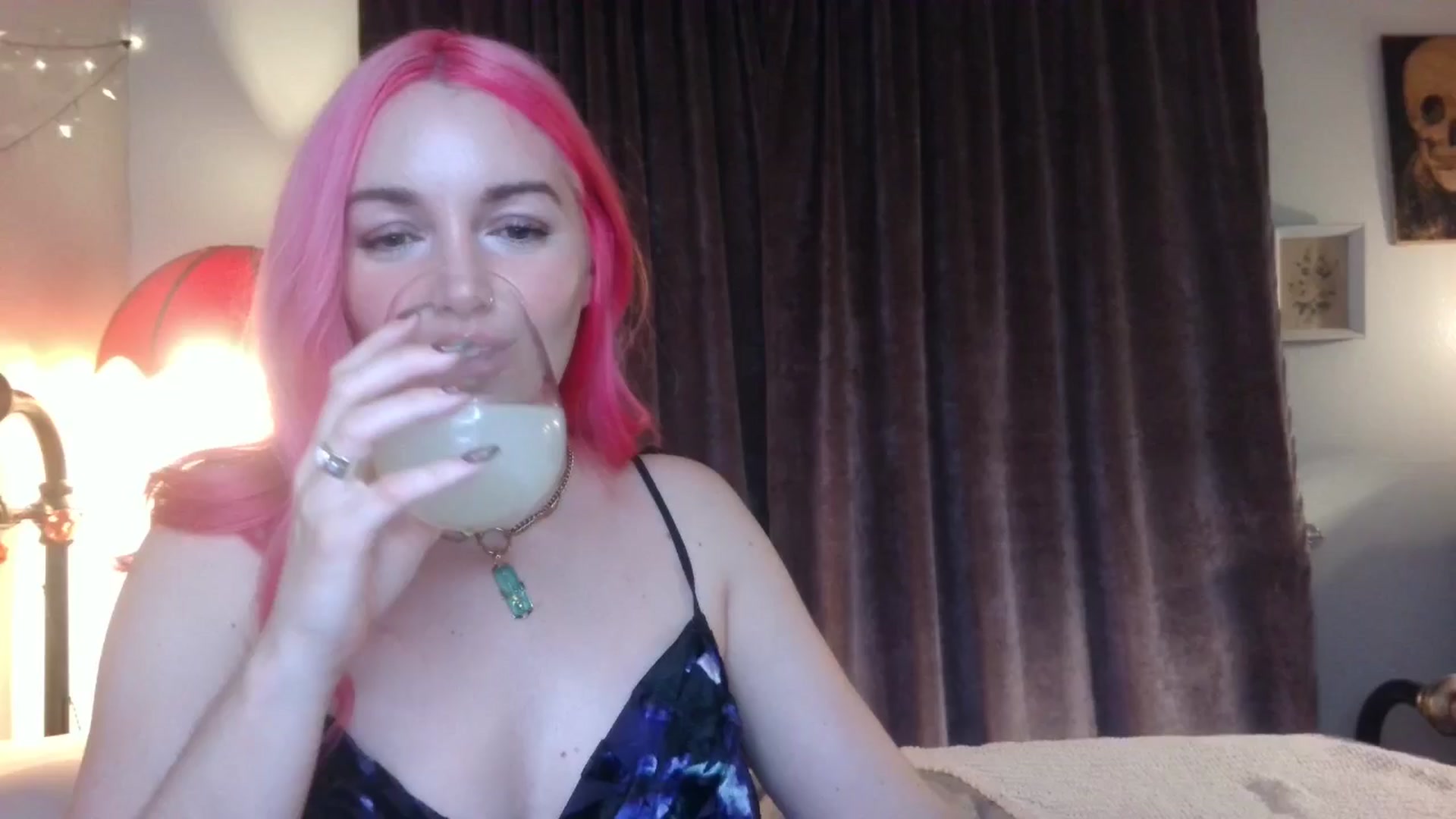 Gallery image thumbnail from Bianca_Wilde's myfreecams stream on, 11/14/2025, 08:19 image 5 of 20
