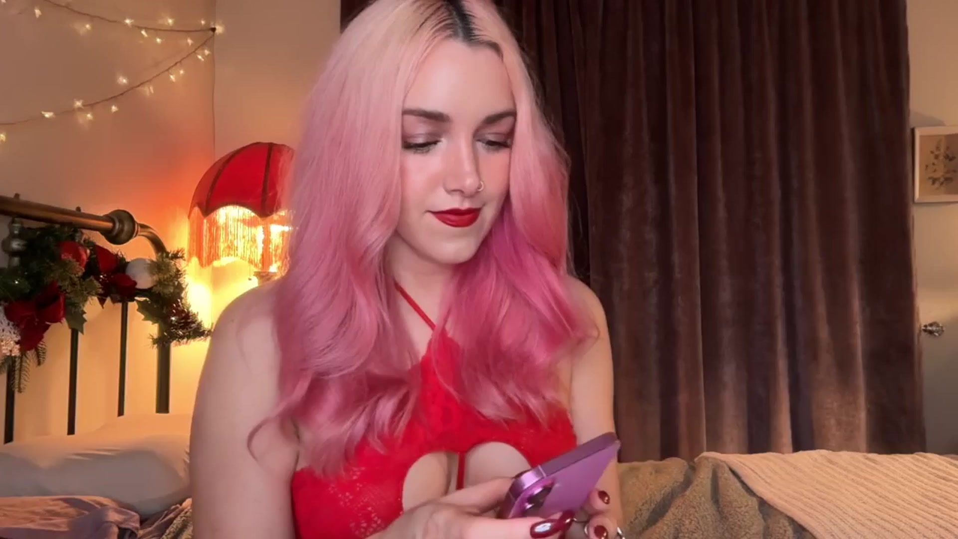Gallery image thumbnail from Bianca_Wilde's myfreecams stream on, 12/12/2025, 08:25 image 10 of 20
