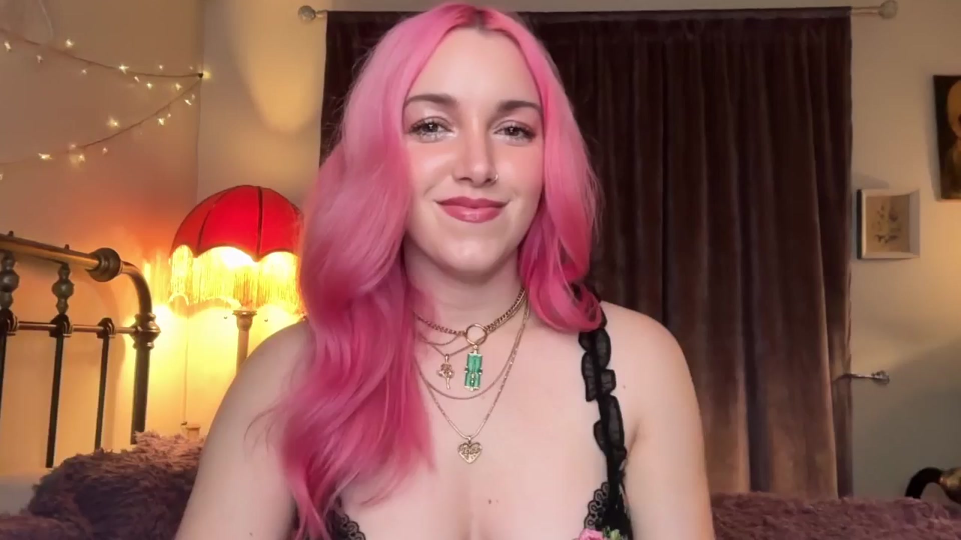 Gallery image thumbnail from Bianca_Wilde's myfreecams stream on, 03/02/2026, 08:14 image 13 of 20