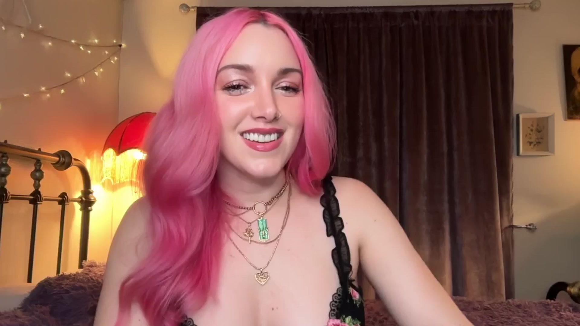 Gallery image thumbnail from Bianca_Wilde's myfreecams stream on, 03/02/2026, 08:14 image 17 of 20