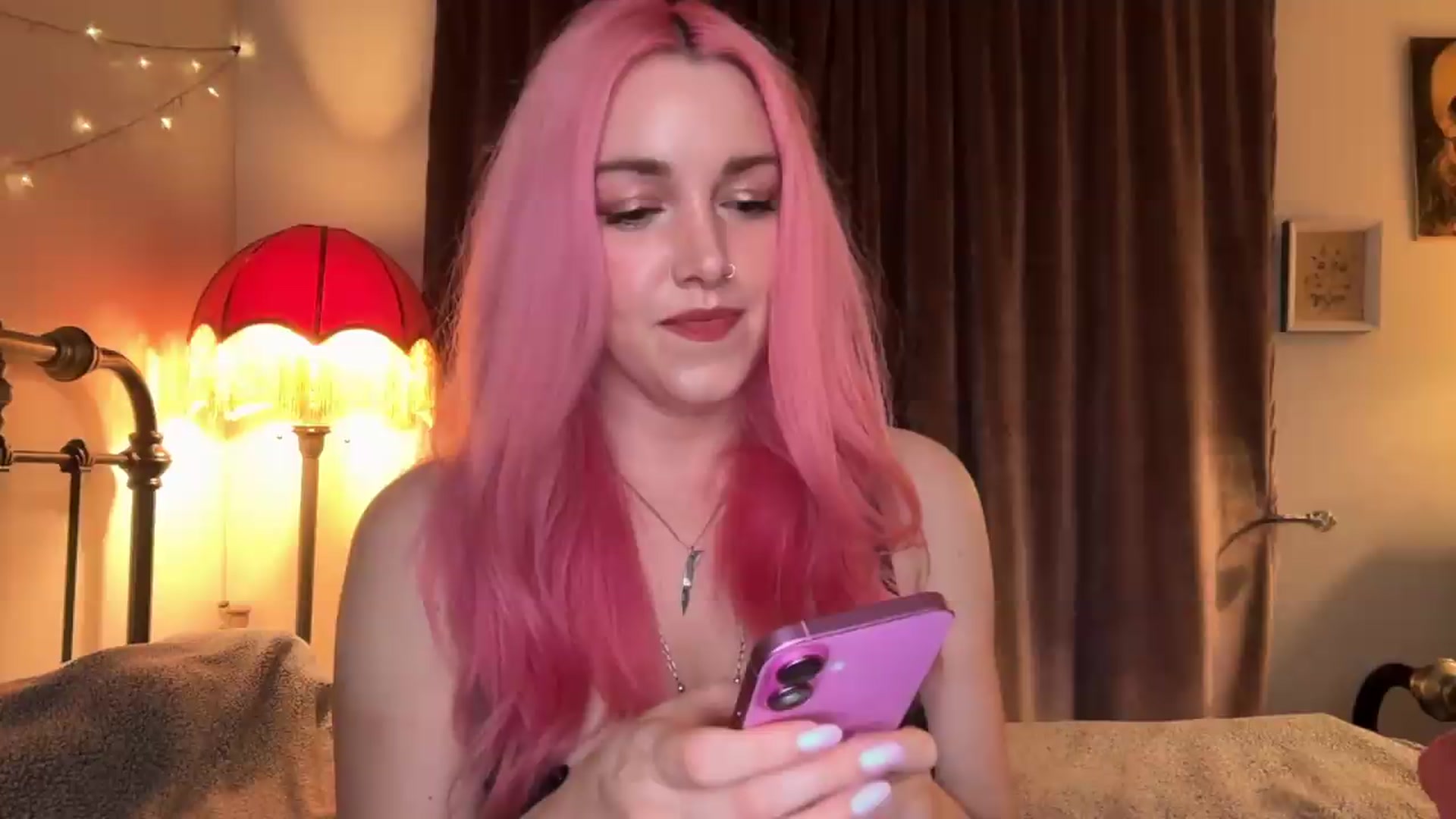 Gallery image thumbnail from Bianca_Wilde's myfreecams stream on, 05/03/2026, 08:03 image 15 of 20