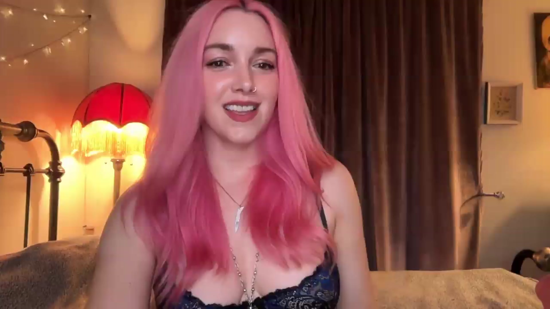 Gallery image thumbnail from Bianca_Wilde's myfreecams stream on, 05/03/2026, 08:03 image 19 of 20