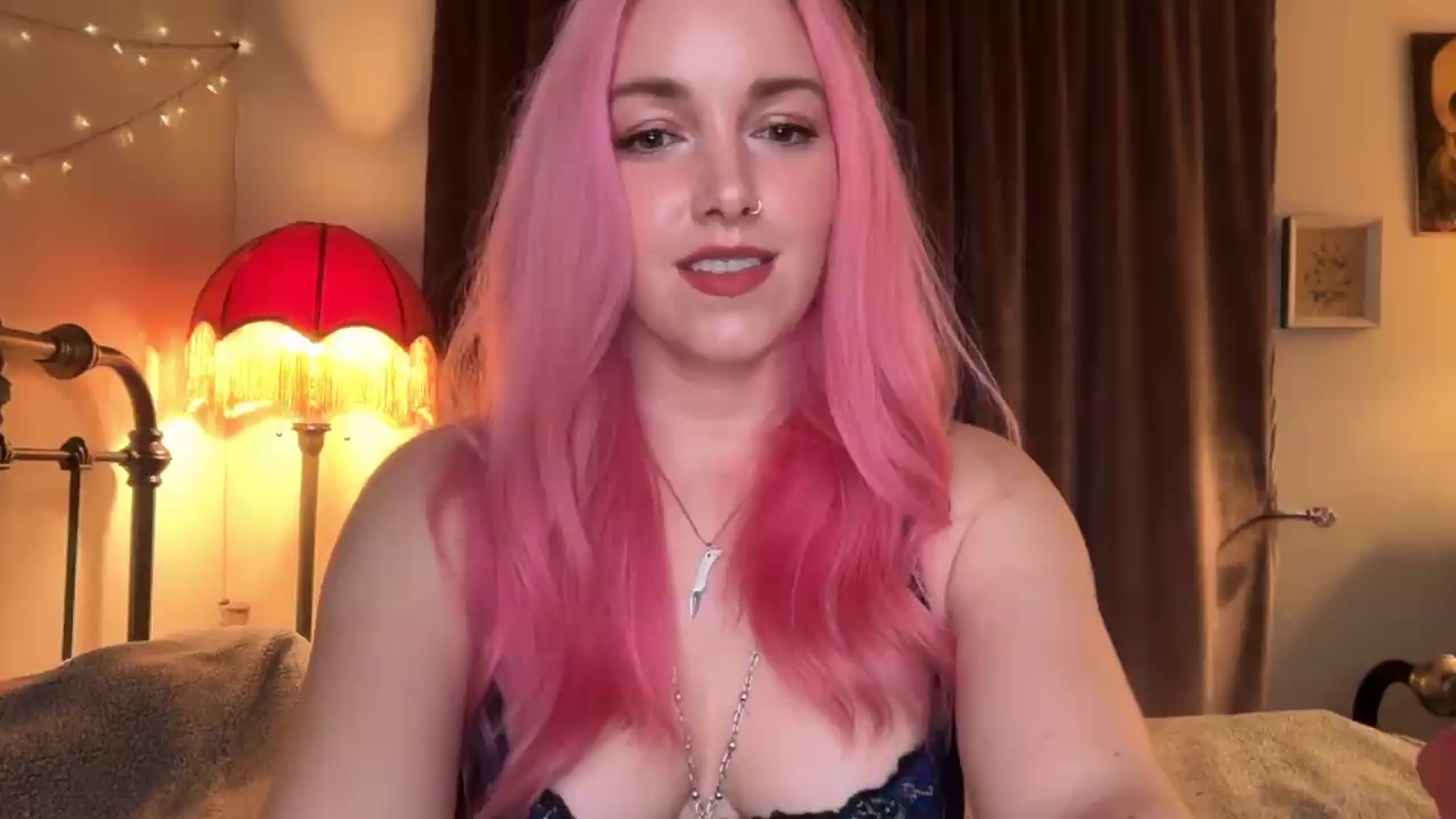 Gallery image thumbnail from Bianca_Wilde's myfreecams stream on, 05/03/2026, 08:03 image 7 of 20