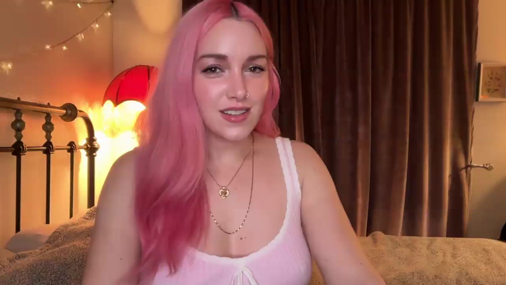 Gallery image thumbnail from Bianca_Wilde's myfreecams stream on, 05/05/2026, 08:12 image 5 of 20