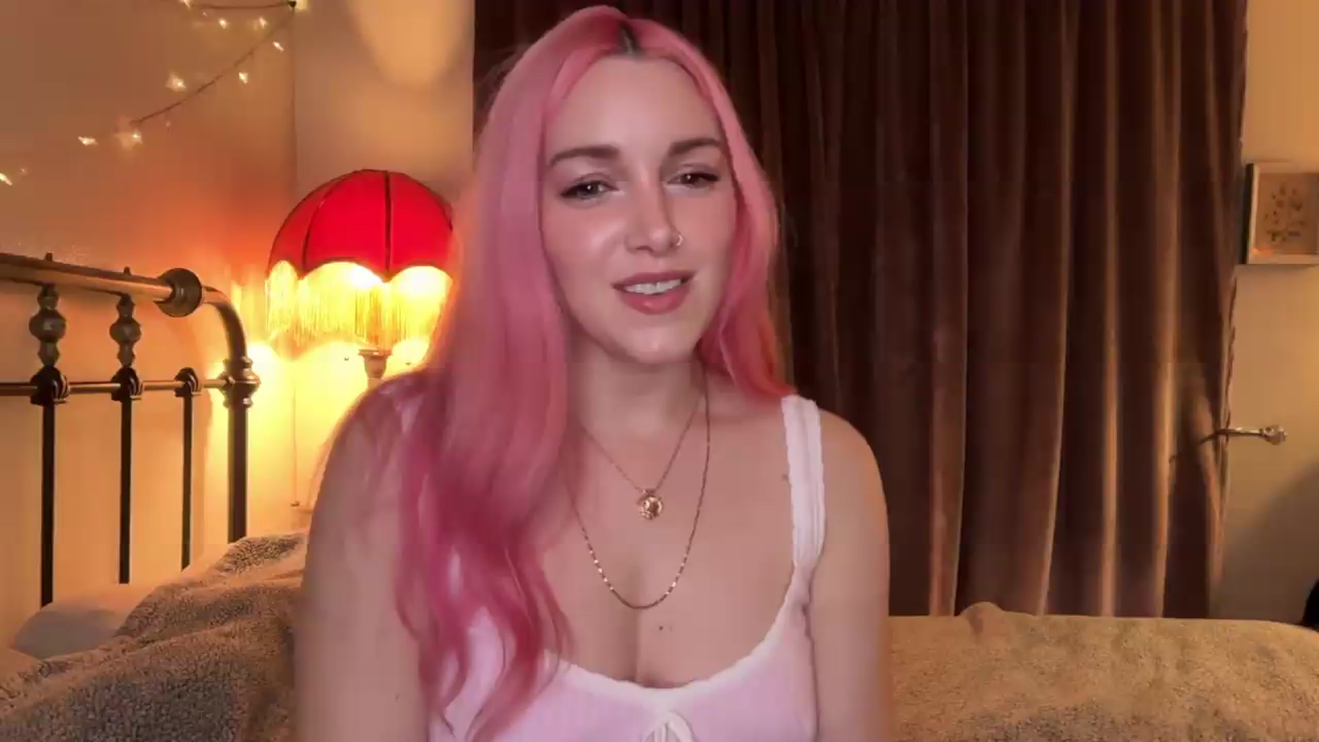Gallery image thumbnail from Bianca_Wilde's myfreecams stream on, 05/05/2026, 08:12 image 1 of 20