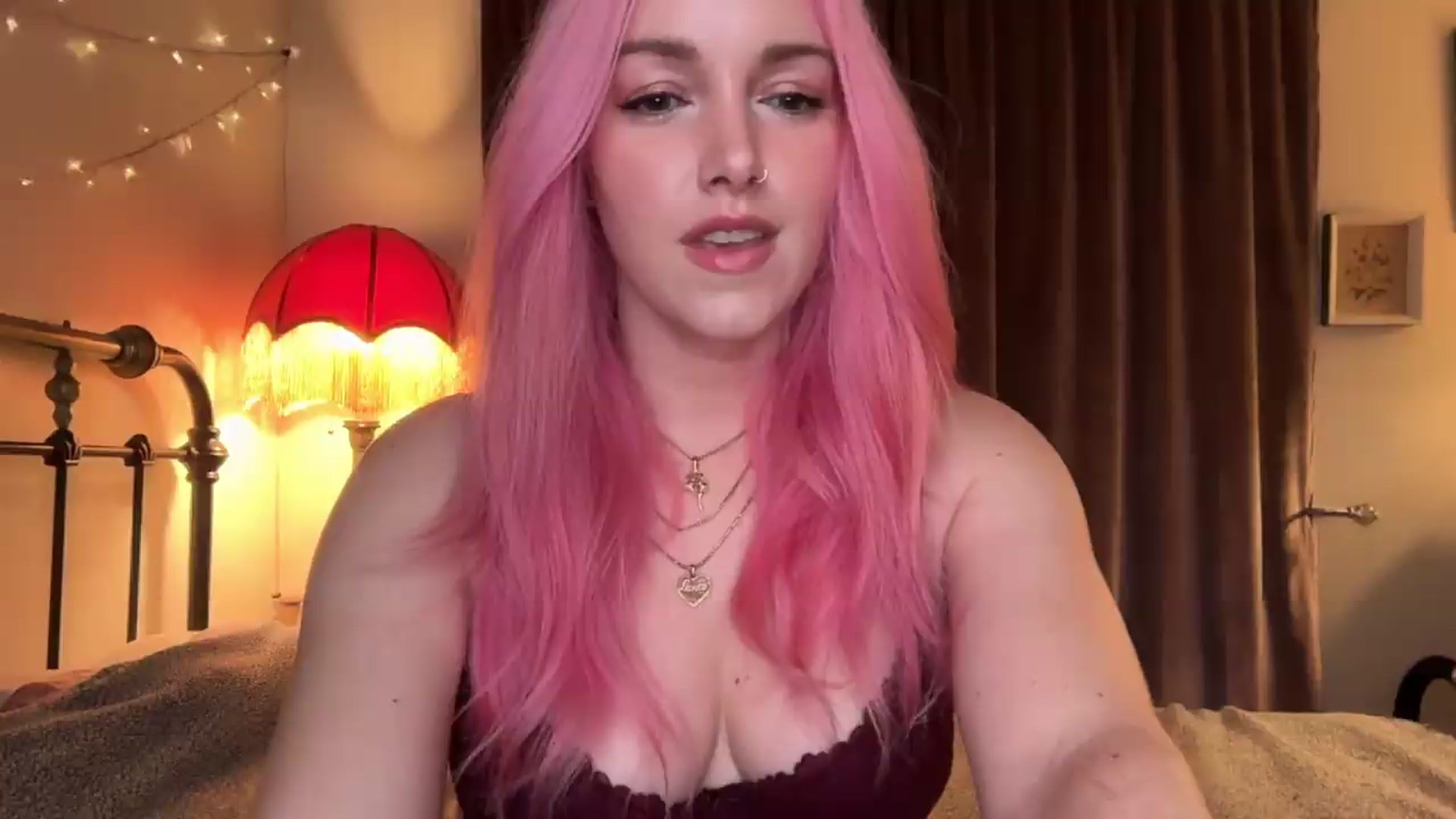 Gallery image thumbnail from Bianca_Wilde's myfreecams stream on, 05/06/2026, 04:41 image 18 of 20