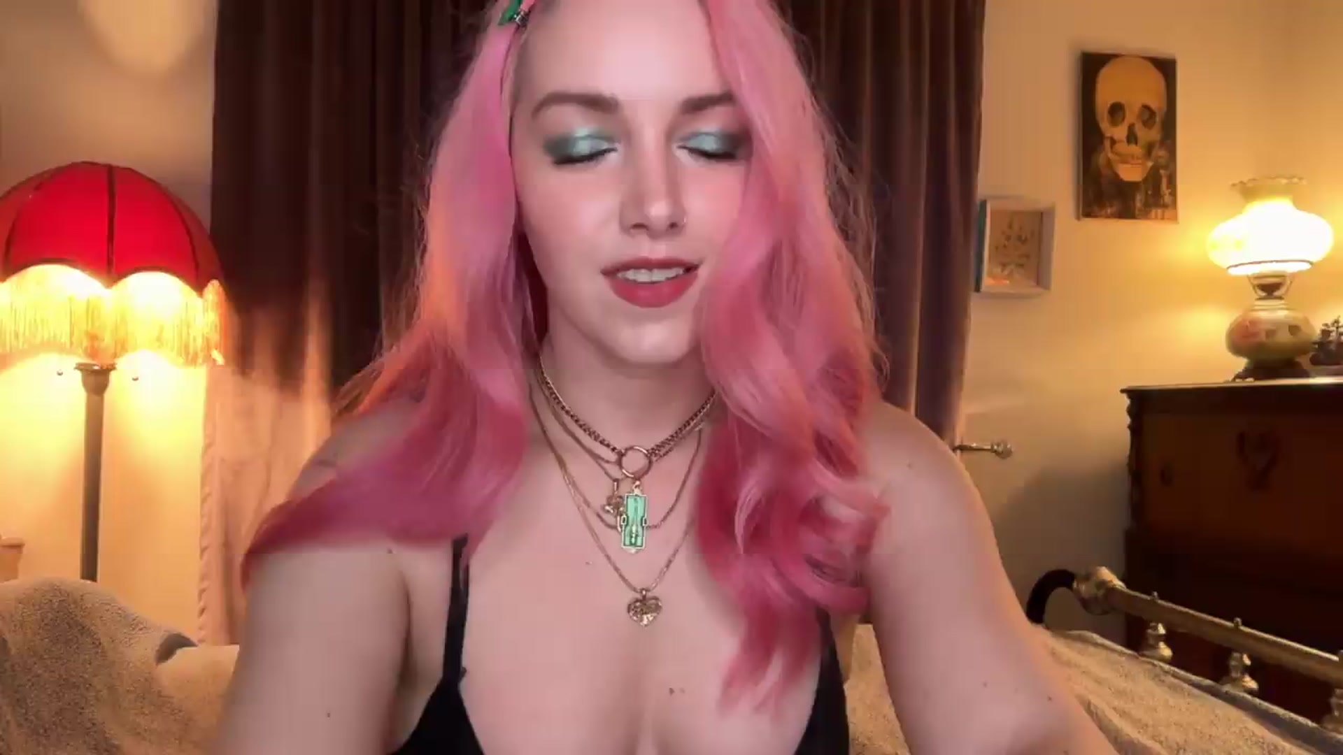 Gallery image thumbnail from Bianca_Wilde's myfreecams stream on, 05/08/2026, 02:39 image 8 of 20
