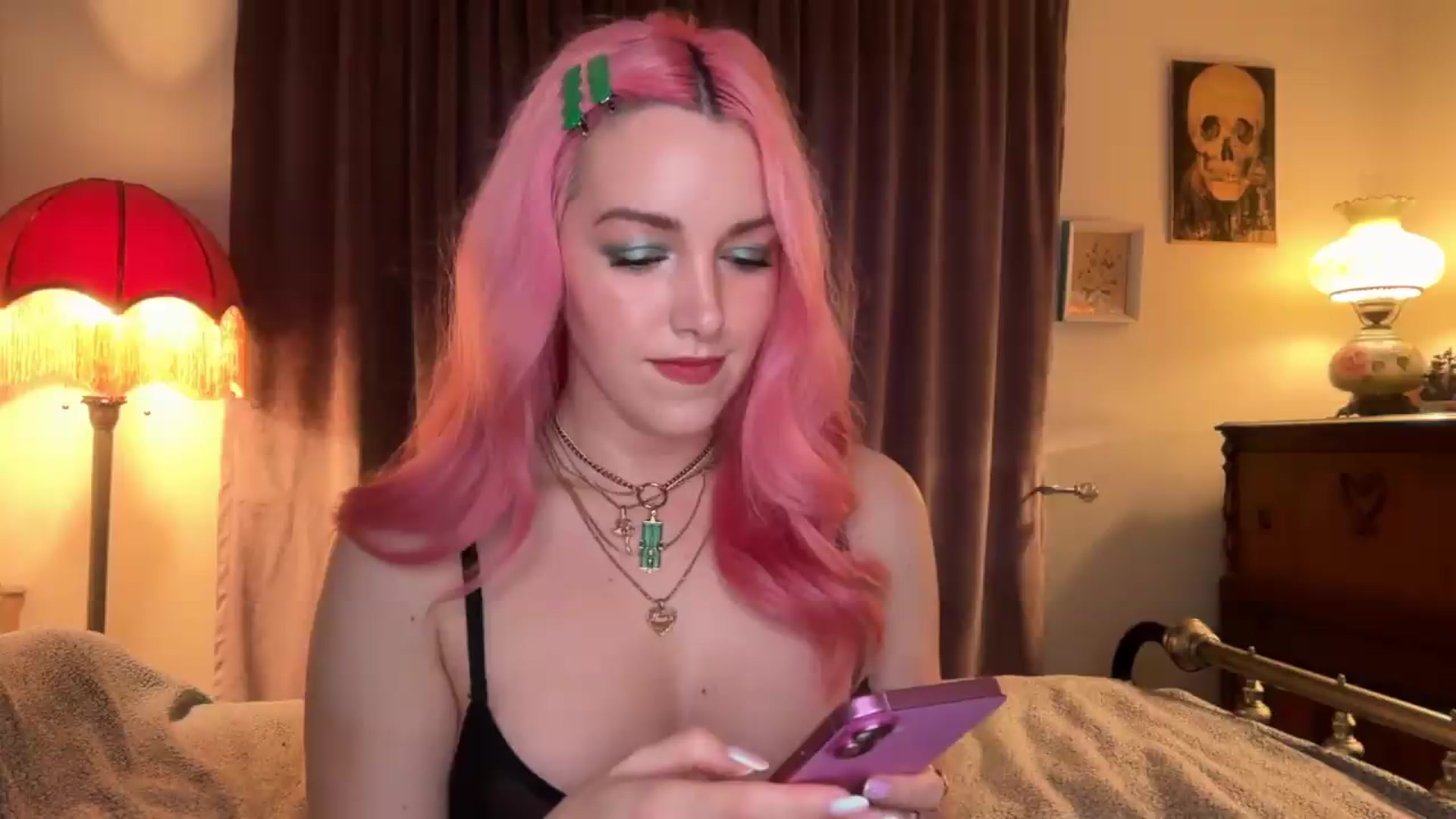 Gallery image thumbnail from Bianca_Wilde's myfreecams stream on, 05/08/2026, 02:39 image 17 of 20