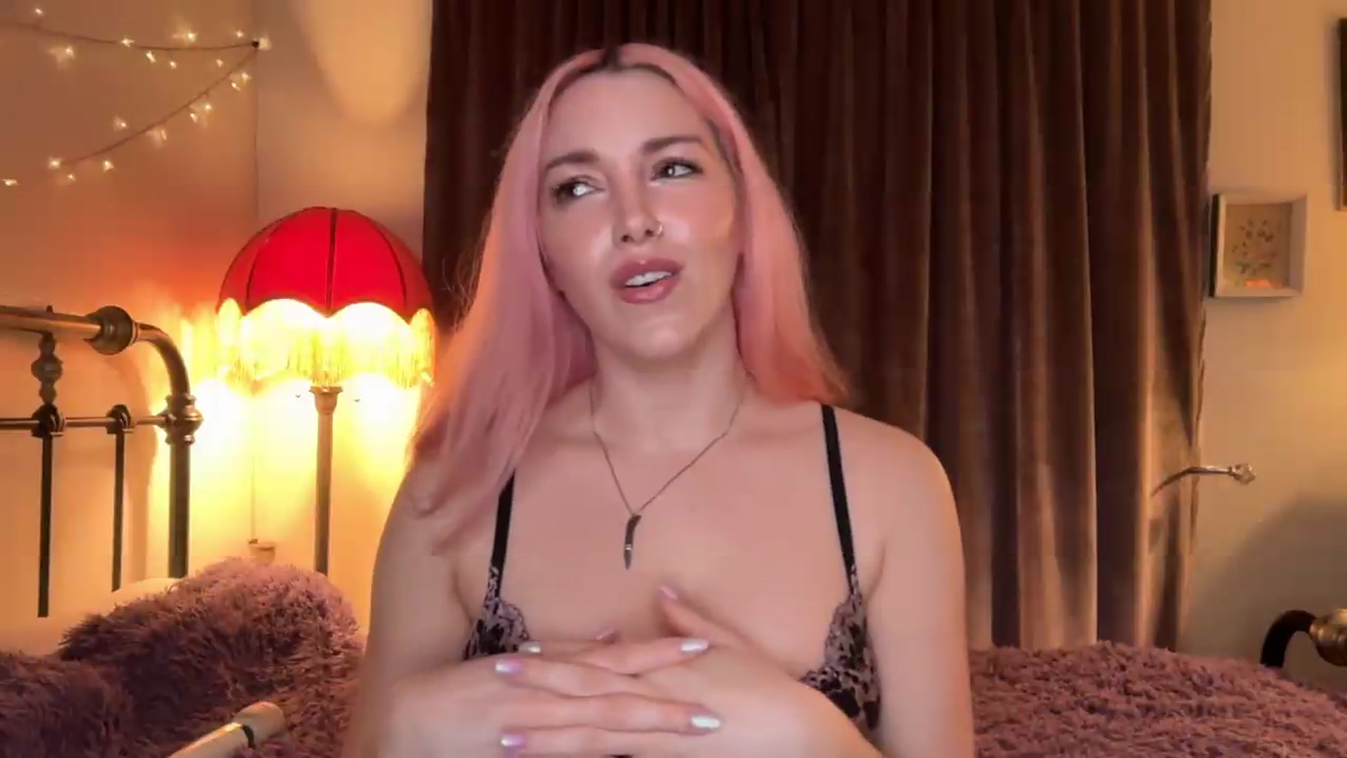 Gallery image thumbnail from Bianca_Wilde's myfreecams stream on, 05/14/2026, 06:18 image 18 of 20