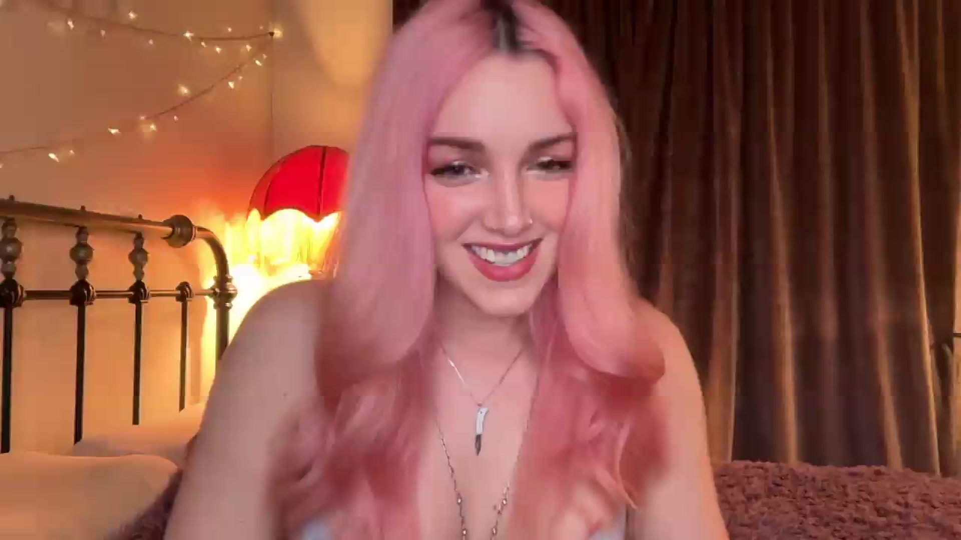 Gallery image thumbnail from Bianca_Wilde's myfreecams stream on, 05/25/2026, 05:53 image 15 of 20