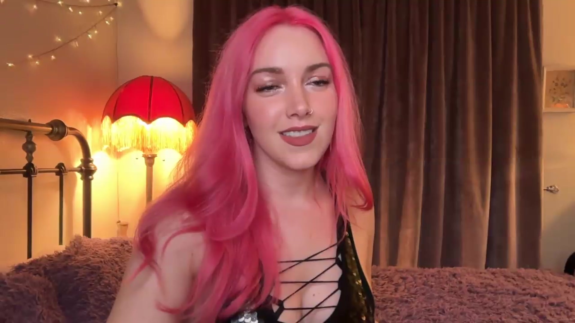Gallery image thumbnail from Bianca_Wilde's myfreecams stream on, 05/28/2026, 06:53 image 7 of 20