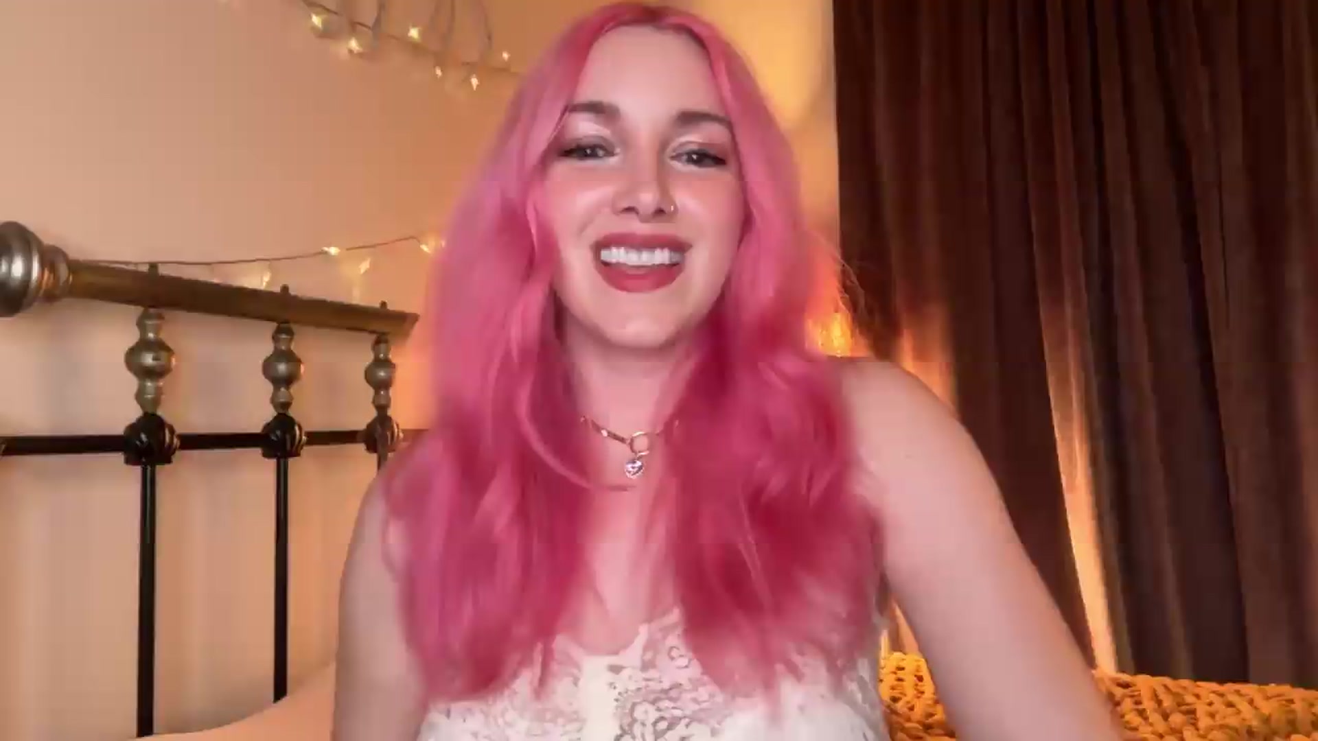 Gallery image thumbnail from Bianca_Wilde's myfreecams stream on, 06/03/2026, 04:53 image 6 of 20