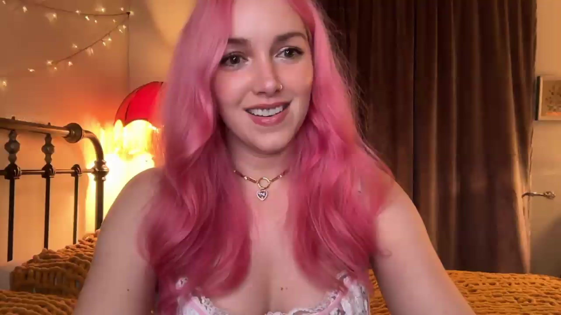 Gallery image thumbnail from Bianca_Wilde's myfreecams stream on, 06/06/2026, 07:53 image 15 of 20