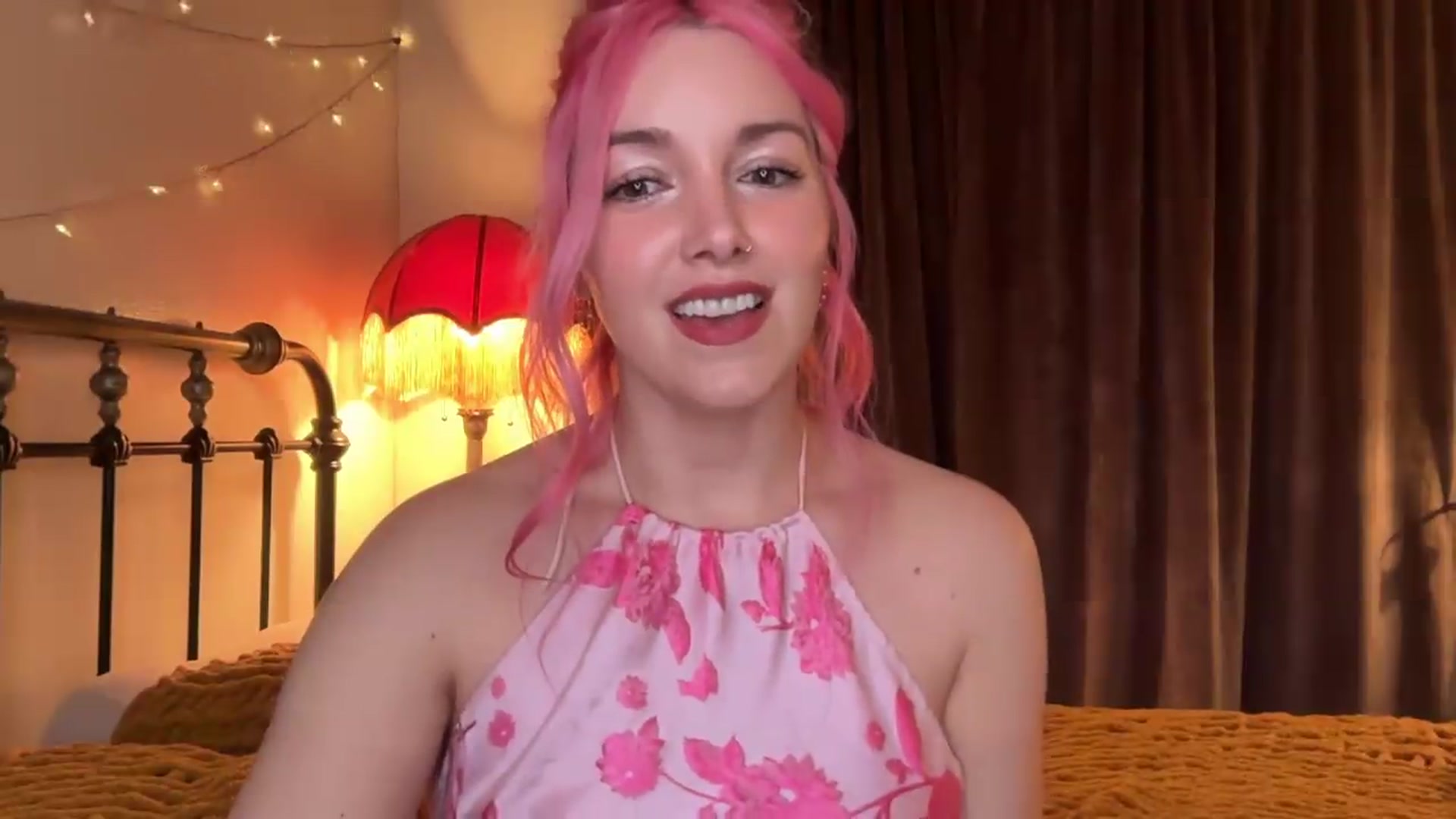 Gallery image thumbnail from Bianca_Wilde's myfreecams stream on, 06/07/2026, 08:08 image 16 of 20