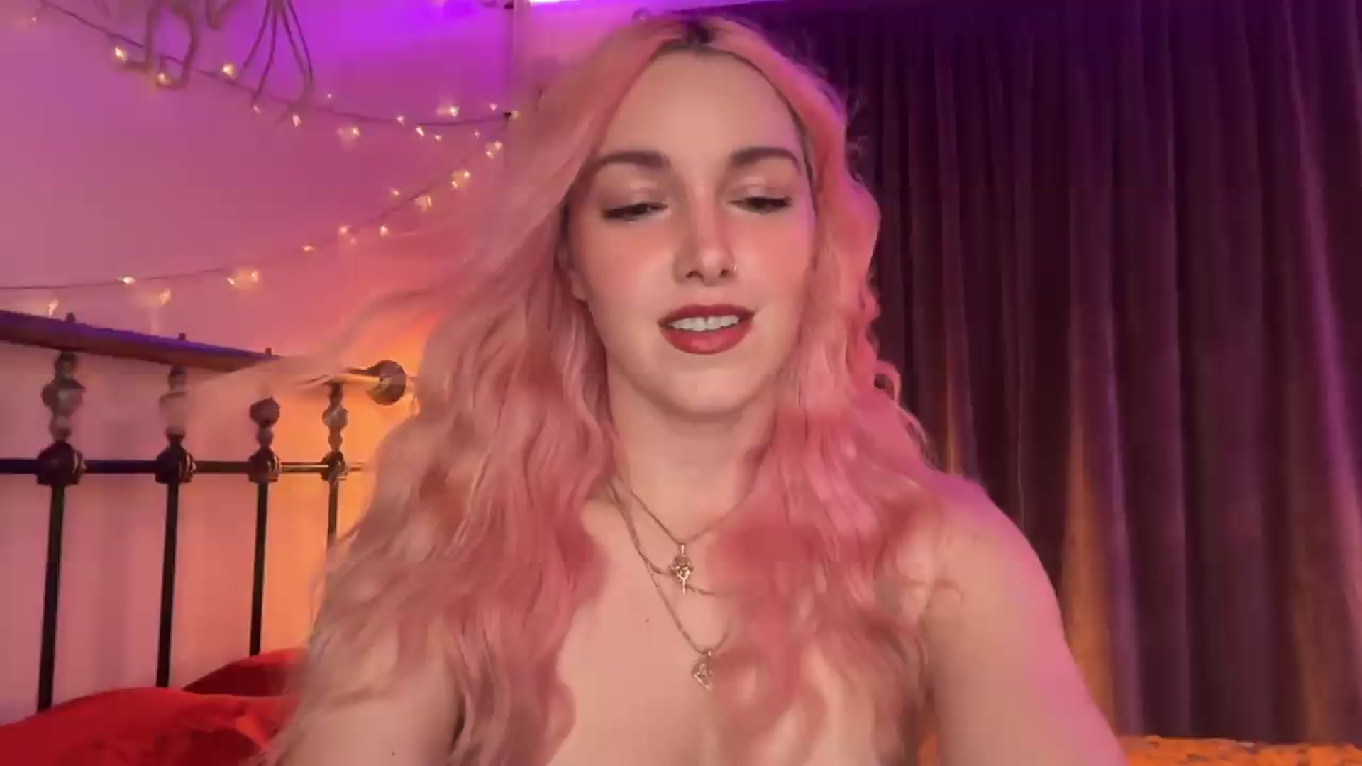 Gallery image thumbnail from Bianca_Wilde's myfreecams stream on, 07/20/2026, 05:59 image 7 of 20