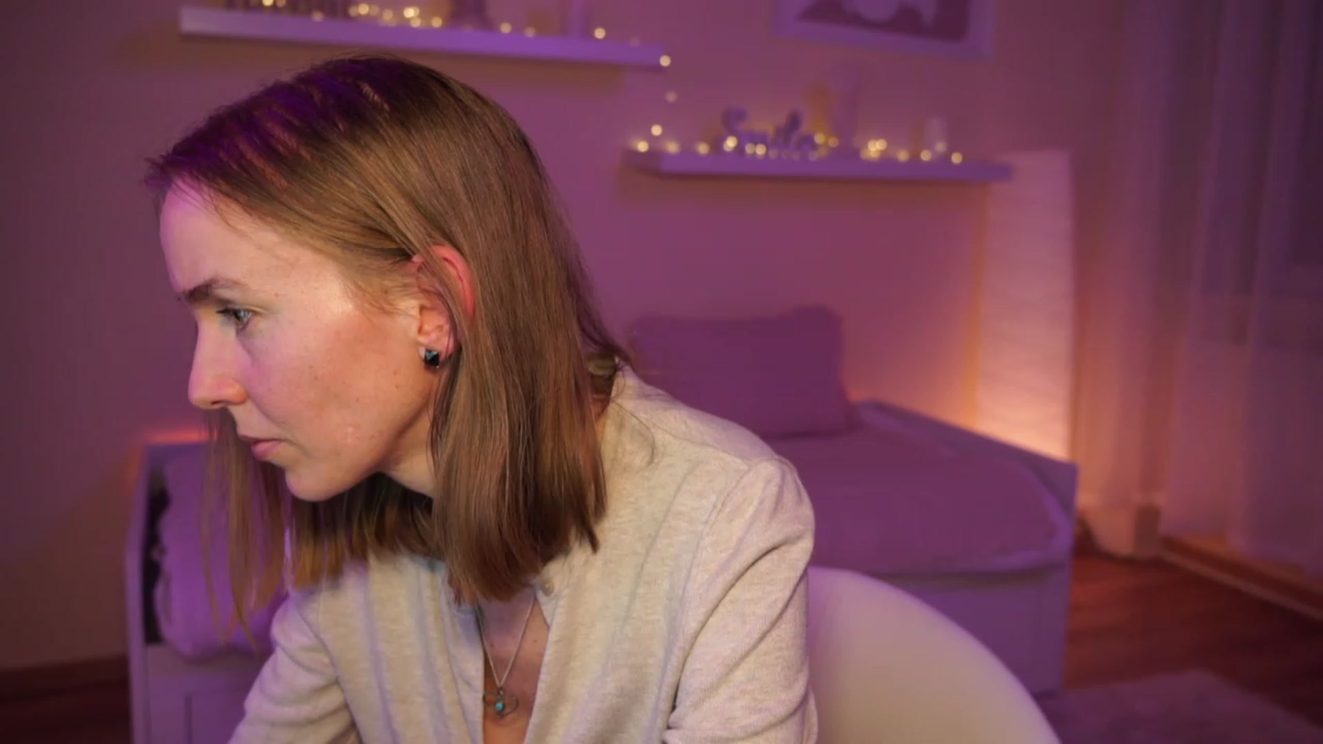 Gallery image thumbnail from BiancaaBrooke's myfreecams stream on, 03/07/2024, 19:30 image 19 of 20