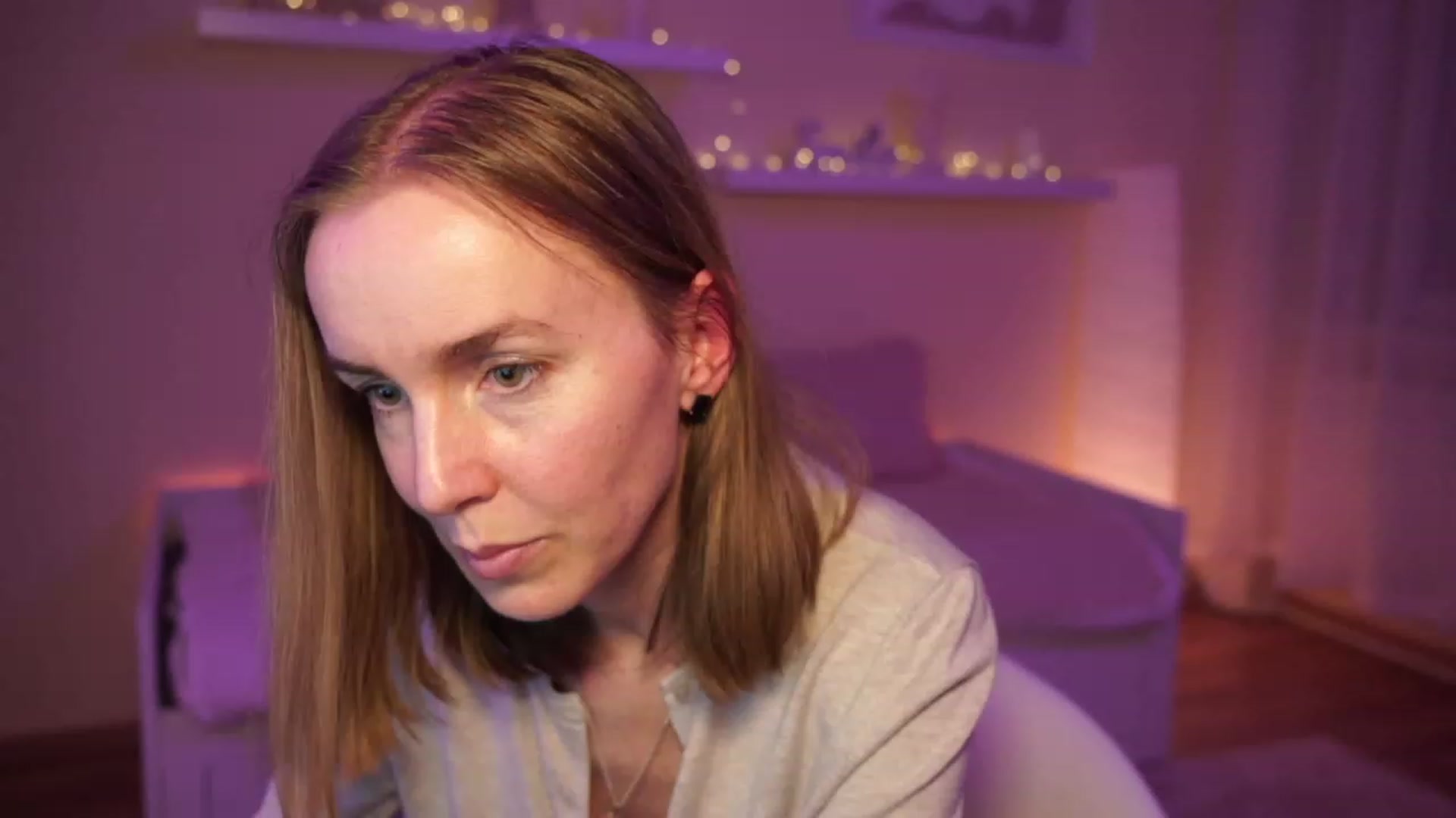 Gallery image thumbnail from BiancaaBrooke's myfreecams stream on, 03/07/2024, 19:30 image 17 of 20