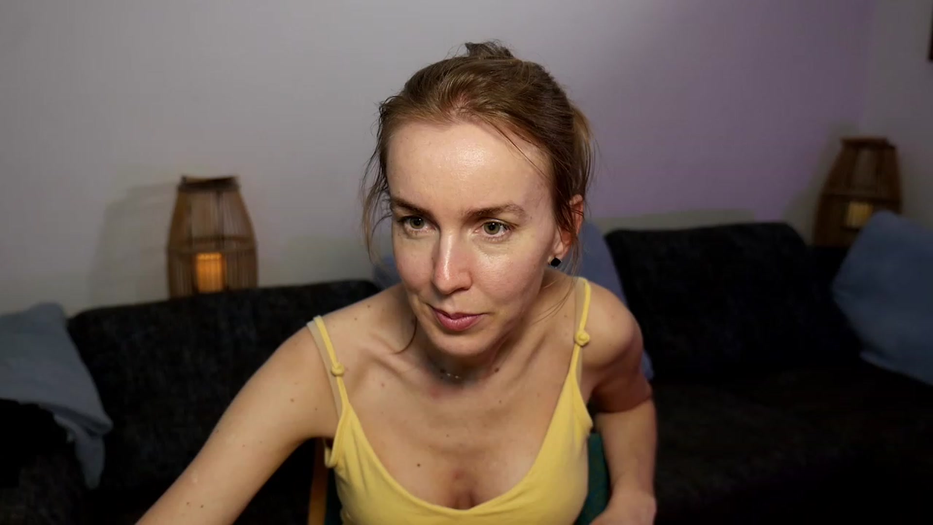 Gallery image thumbnail from BiancaaBrooke's myfreecams stream on, 03/11/2024, 23:02 image 11 of 20