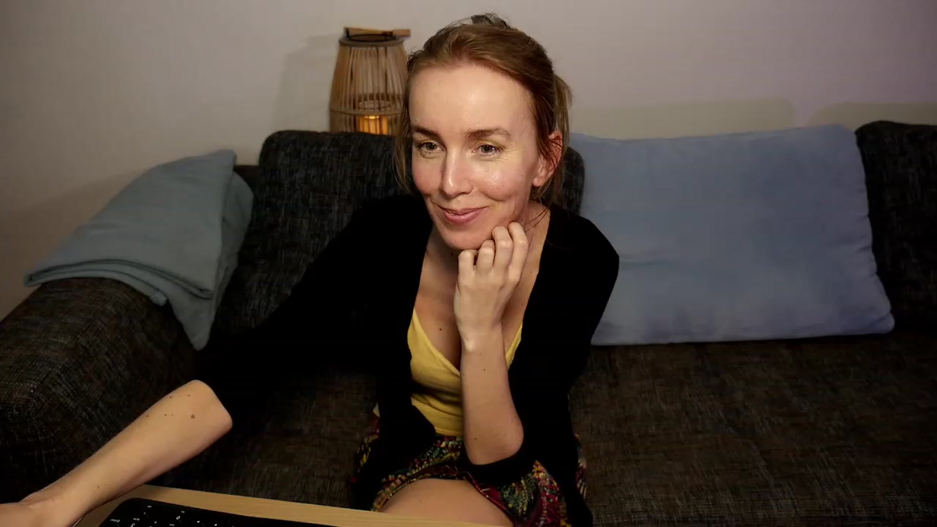 Gallery image thumbnail from BiancaaBrooke's myfreecams stream on, 03/12/2024, 02:48 image 8 of 20