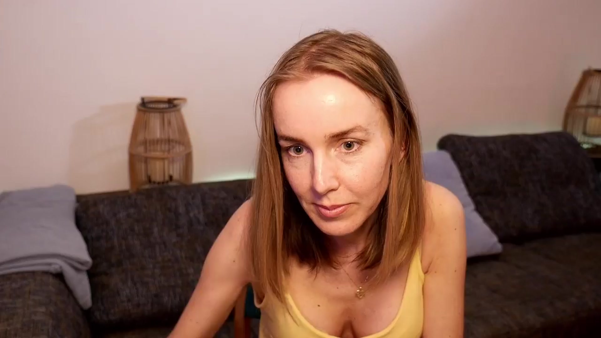 Gallery image thumbnail from BiancaaBrooke's myfreecams stream on, 03/24/2024, 24:14 image 15 of 20