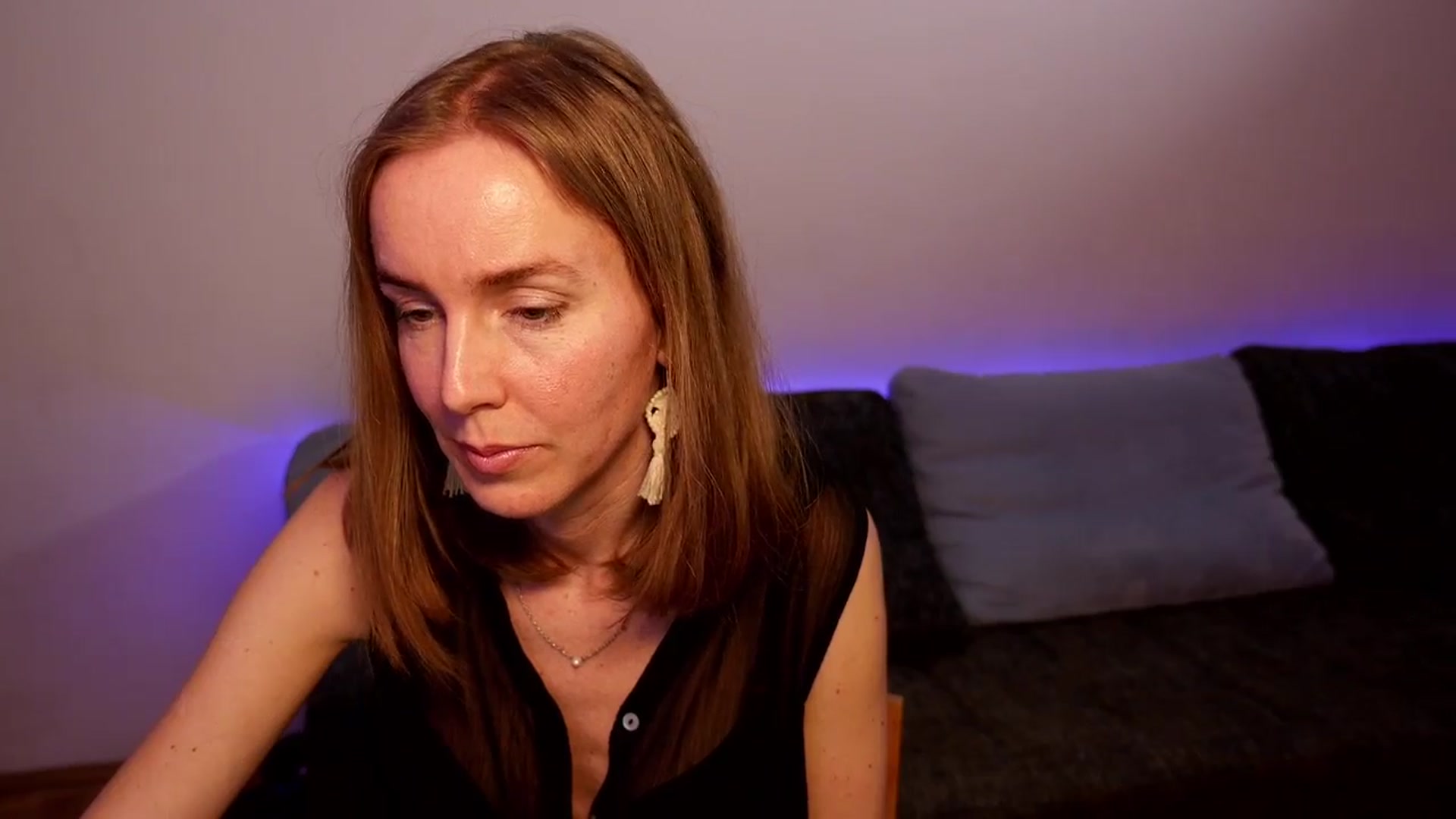 Gallery image thumbnail from BiancaaBrooke's myfreecams stream on, 03/24/2024, 21:17 image 18 of 20