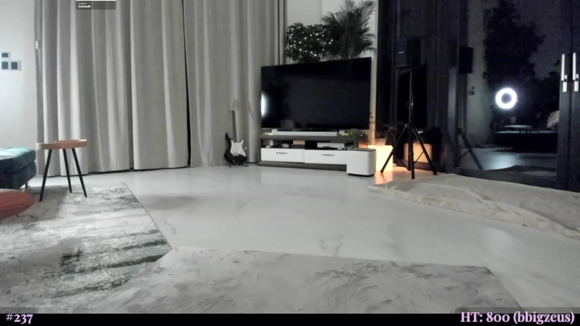 Gallery image thumbnail from BibiLouWho's myfreecams stream on, 12/05/2023, 02:33 image 3 of 20