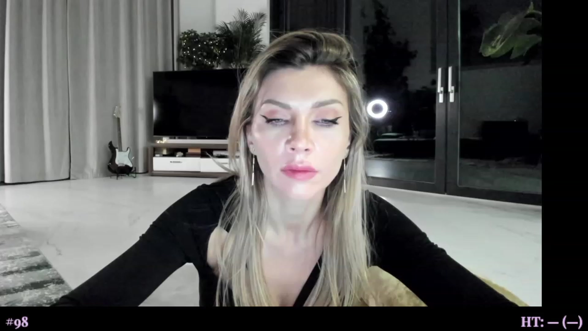 Gallery image thumbnail from BibiLouWho's myfreecams stream on, 12/06/2023, 24:03 image 3 of 20
