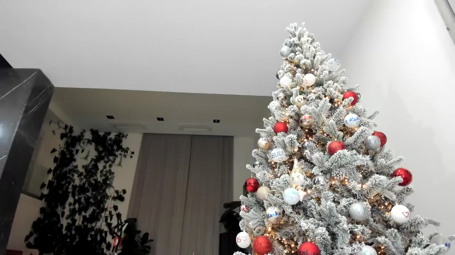 Gallery image thumbnail from BibiLouWho's myfreecams stream on, 12/07/2025, 02:49 image 17 of 20