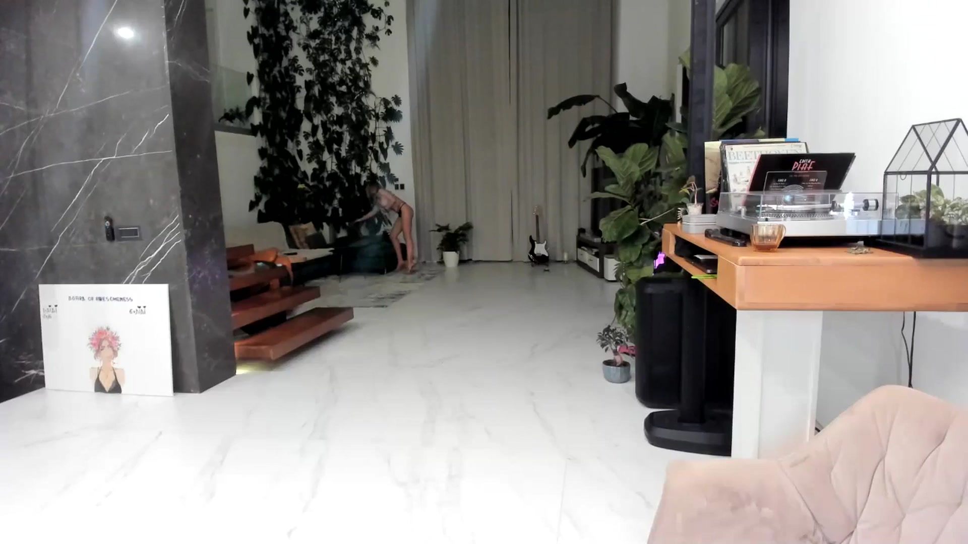 Gallery image thumbnail from BibiMadHatter's myfreecams stream on, 05/08/2026, 24:54 image 4 of 20