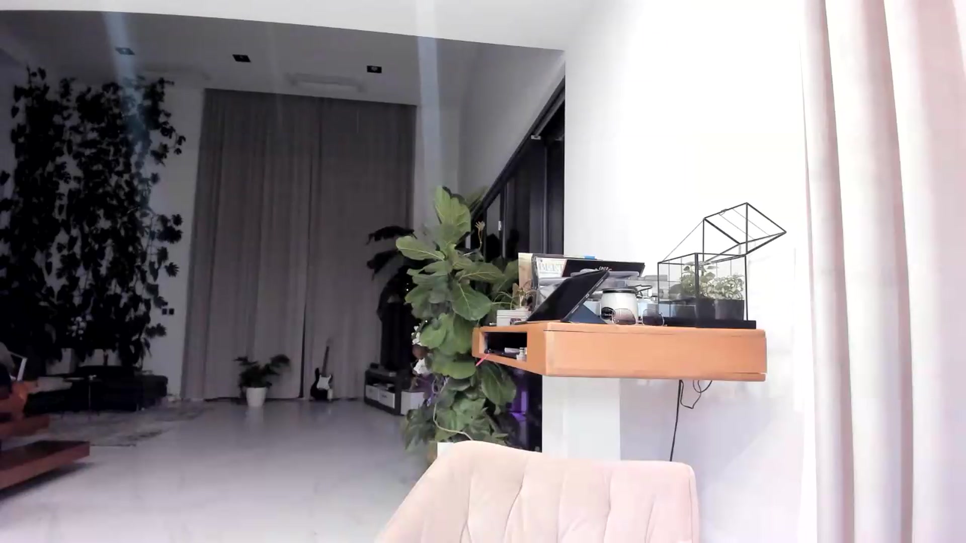 Gallery image thumbnail from BibiMadHatter's myfreecams stream on, 06/02/2026, 01:38 image 2 of 20