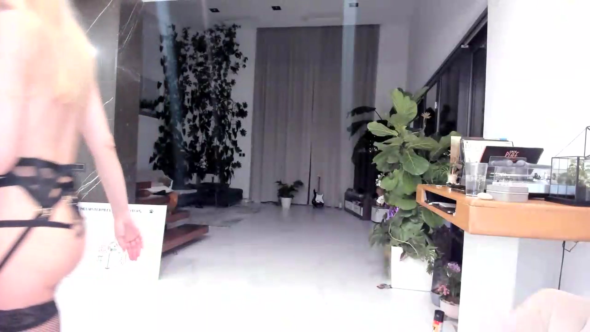 Gallery image thumbnail from BibiPurrsaLot's myfreecams stream on, 06/04/2026, 24:02 image 4 of 20