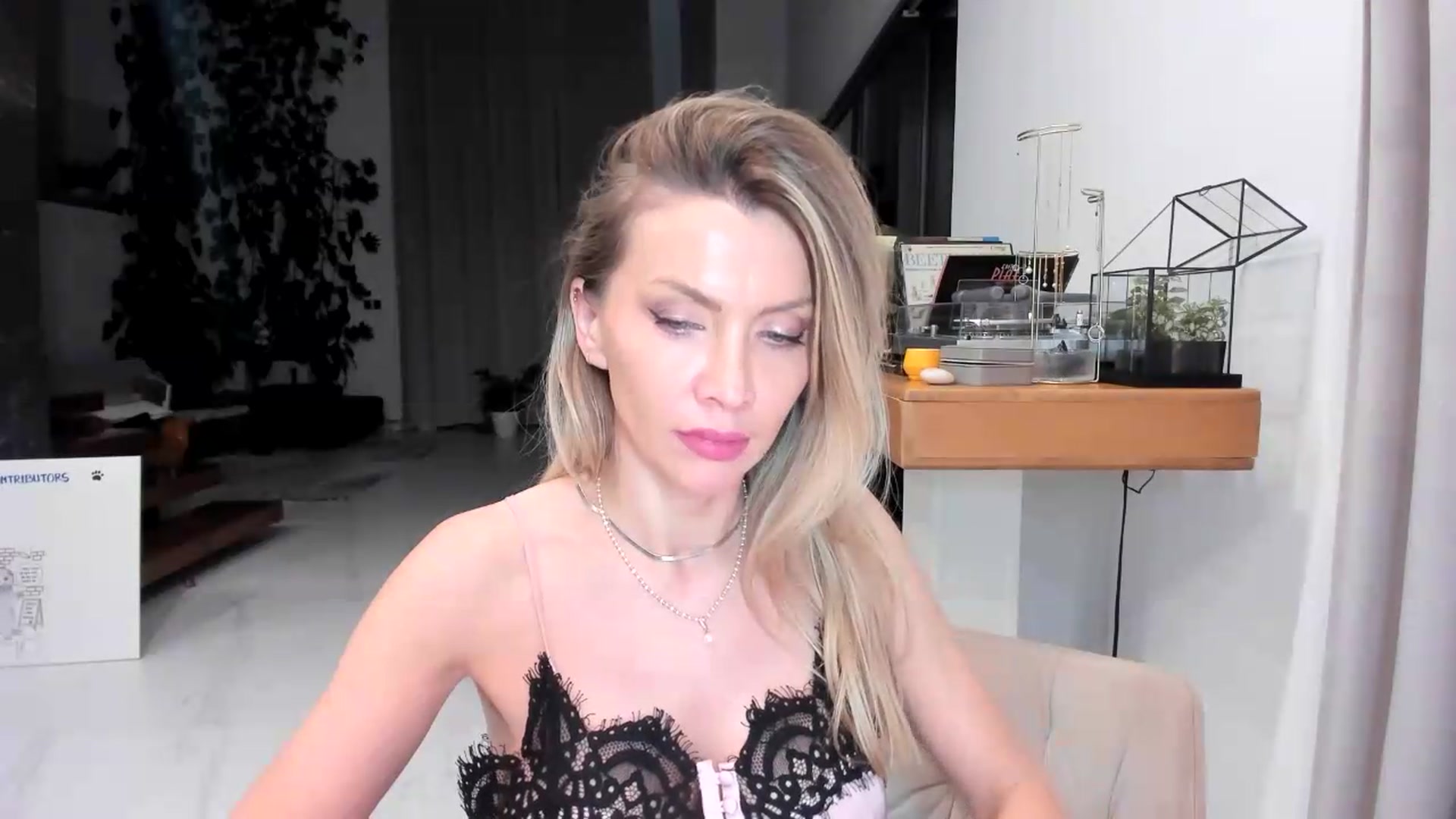 Gallery image thumbnail from BibiPurrsaLot's myfreecams stream on, 06/04/2026, 01:00 image 20 of 20