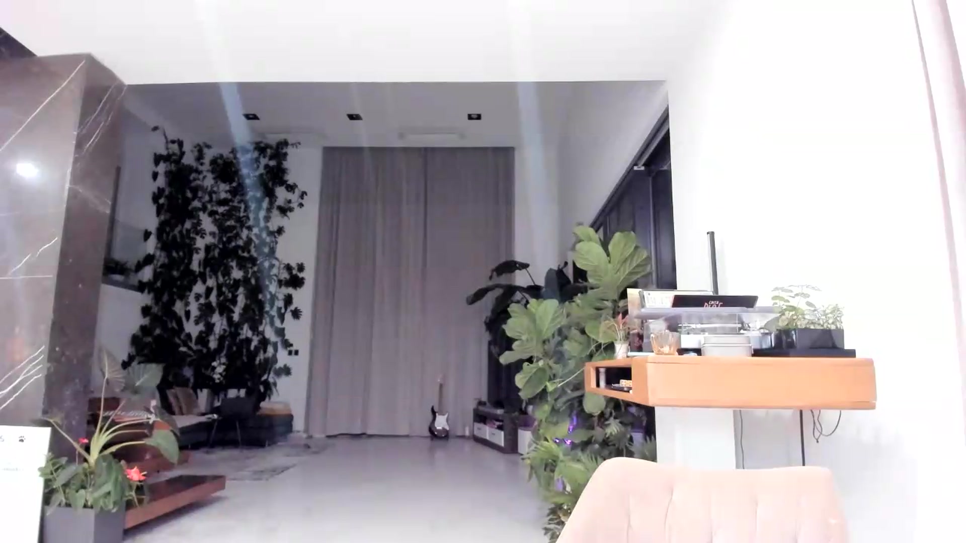 Gallery image thumbnail from BibiPurrsaLot's myfreecams stream on, 06/19/2026, 02:12 image 13 of 20