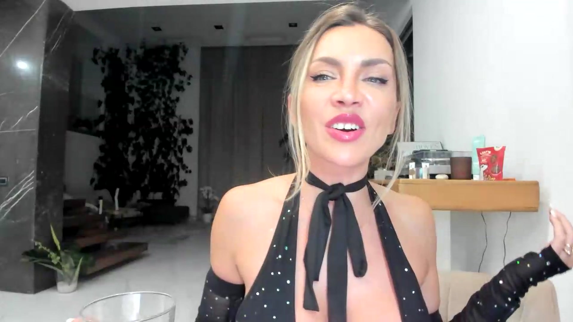 Gallery image thumbnail from BibiSapDealer's myfreecams stream on, 08/29/2026, 04:08 image 2 of 20