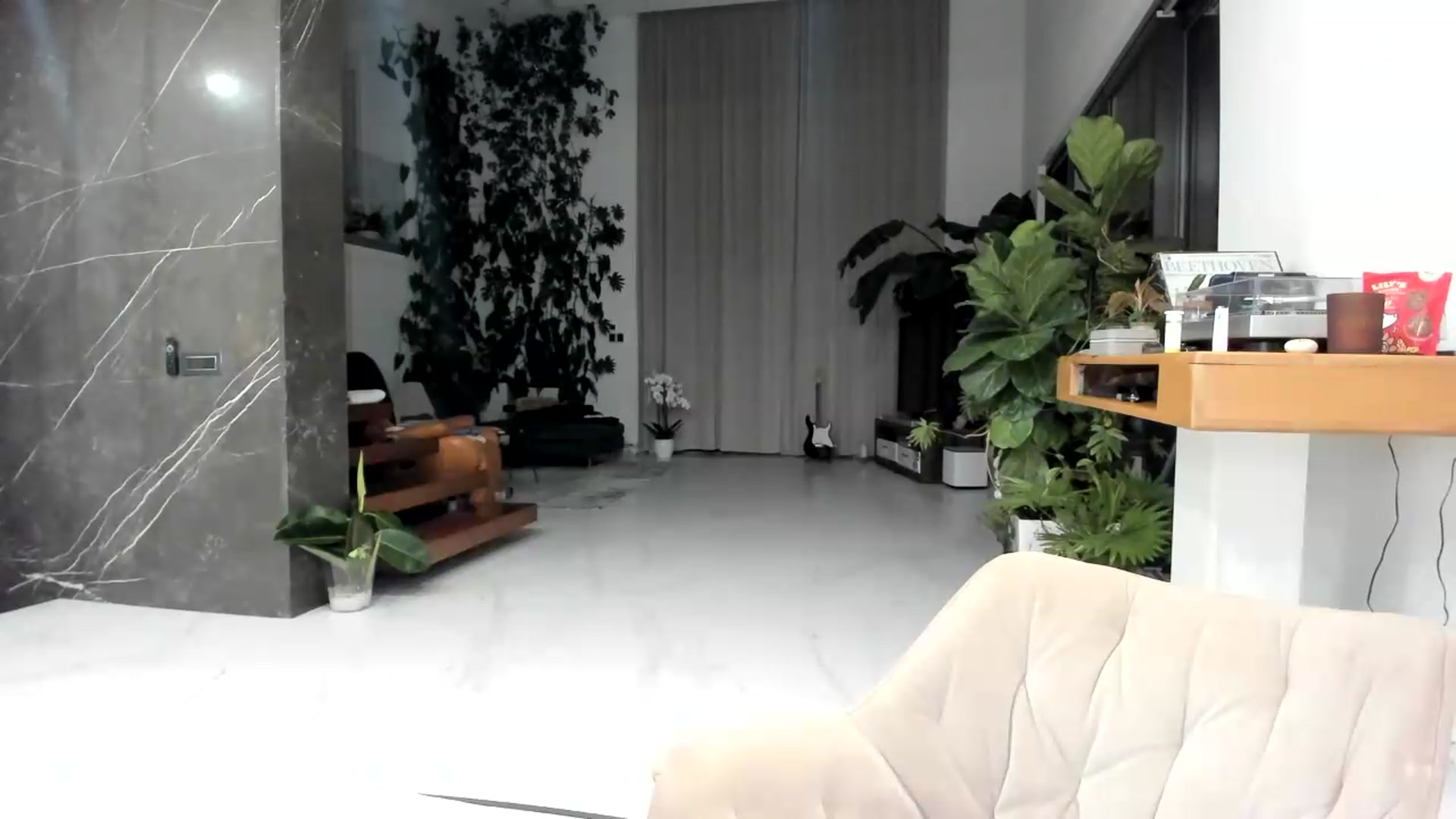 Gallery image thumbnail from BibiSapDealer's myfreecams stream on, 09/01/2026, 24:02 image 5 of 20